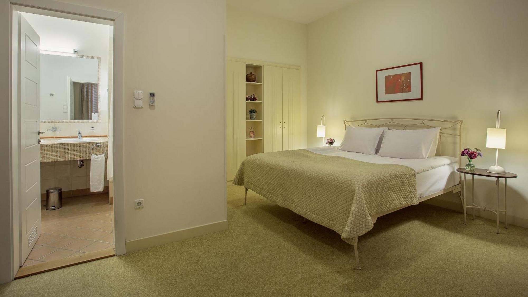 Mamaison Izabella Hotel Budapest