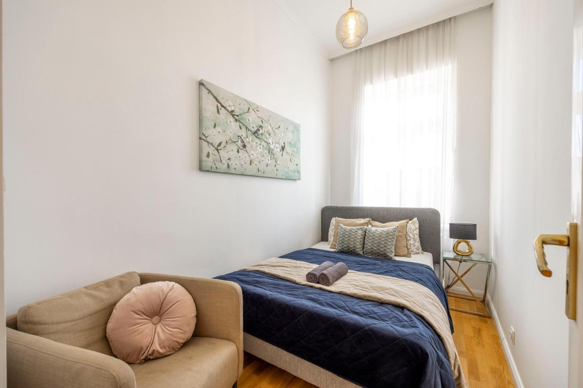 Apartment Luxury Quentin 3 Bedrm, 2 Bathrm *