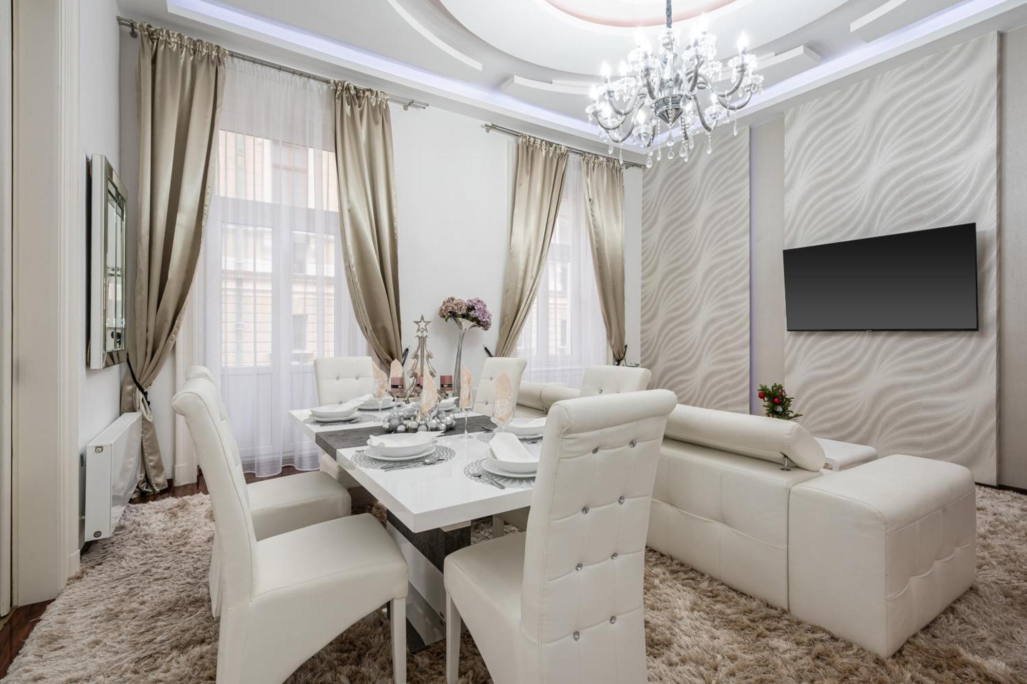 Apartamento Opera Balkony Luxury With Free Parking