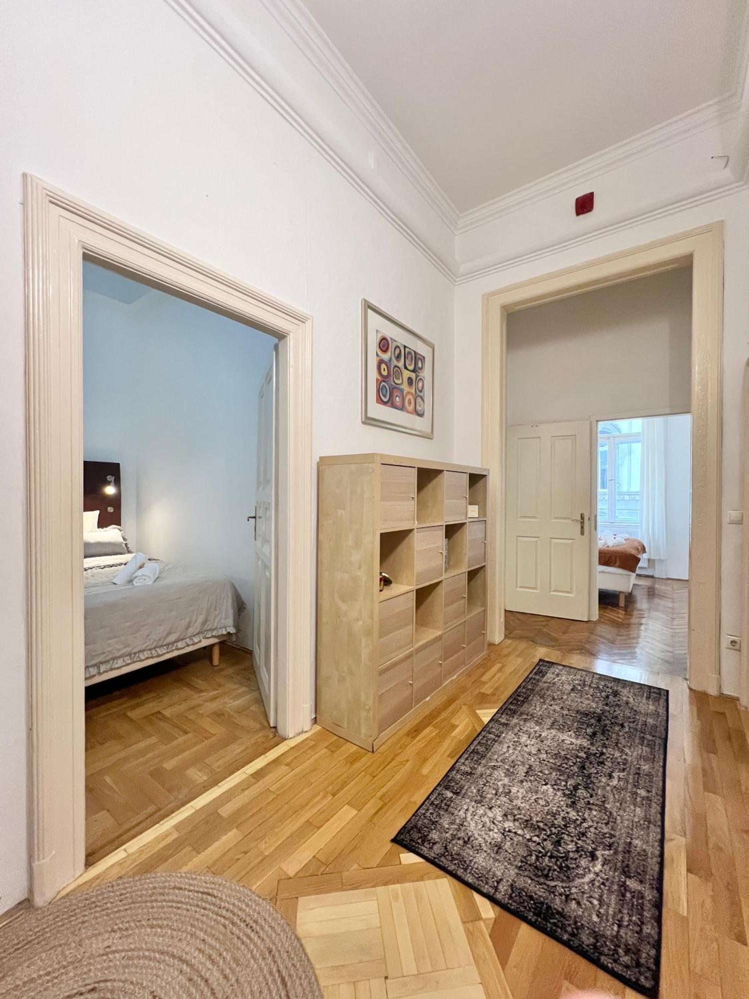 Elizabeth's Treasure Deluxe Apartment Budapest