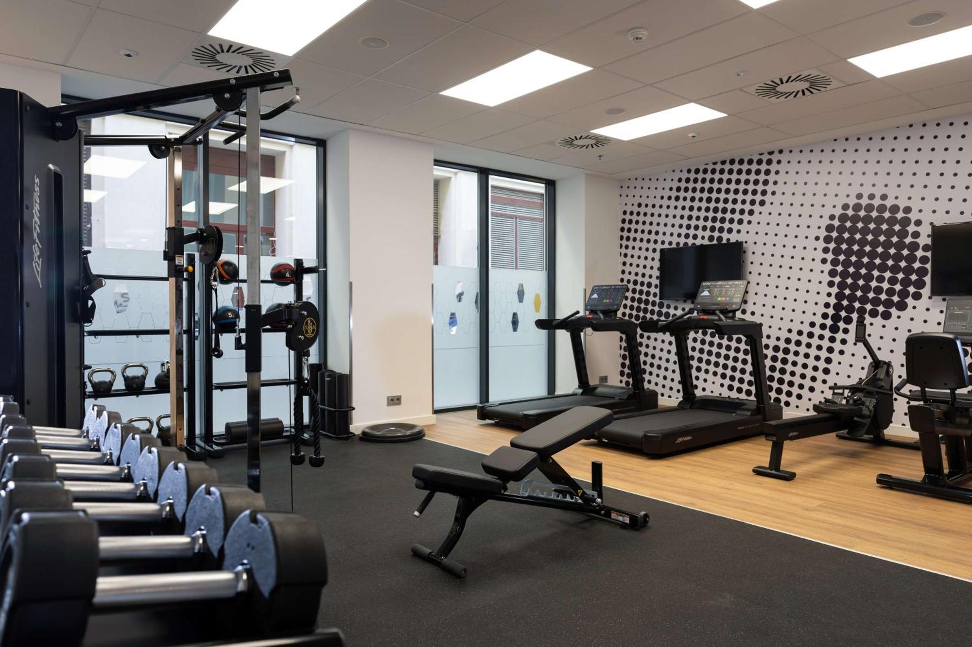 Hampton By Hilton Centre 3*