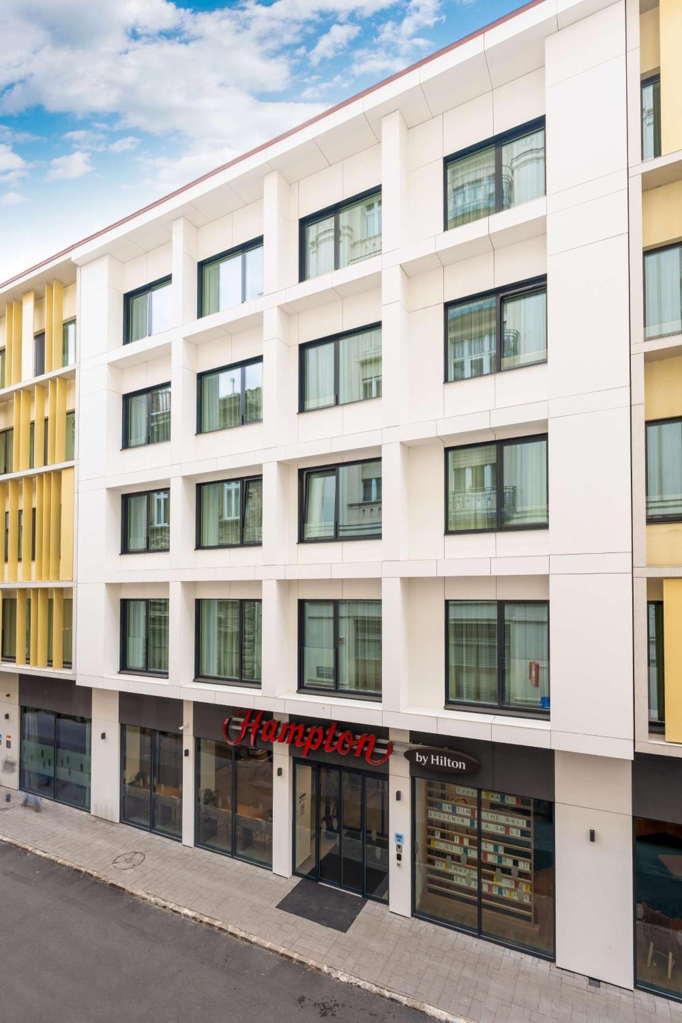 Hampton By Hilton Centre Hotel Budapest