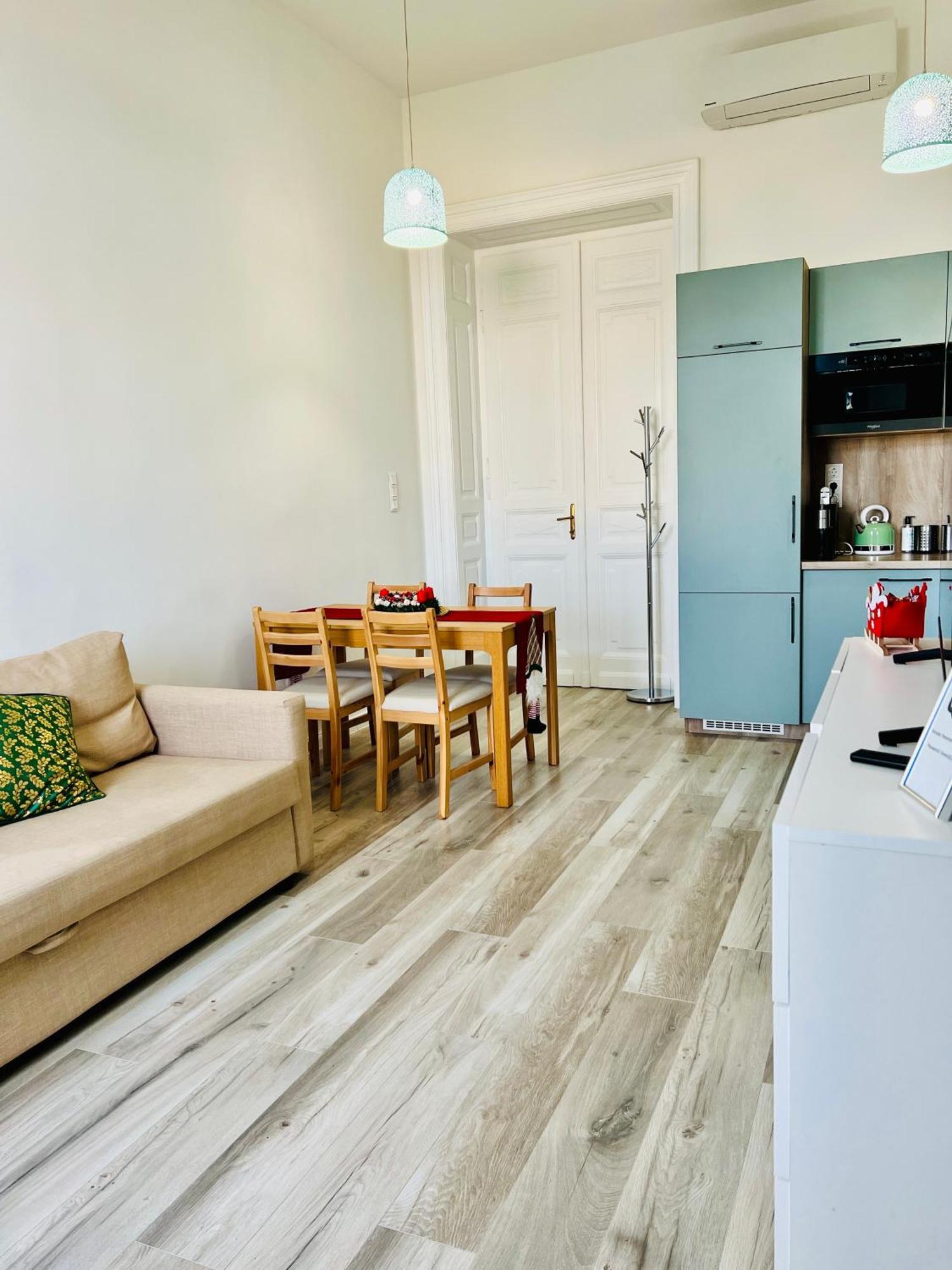 Danube Panorama Apartmán *