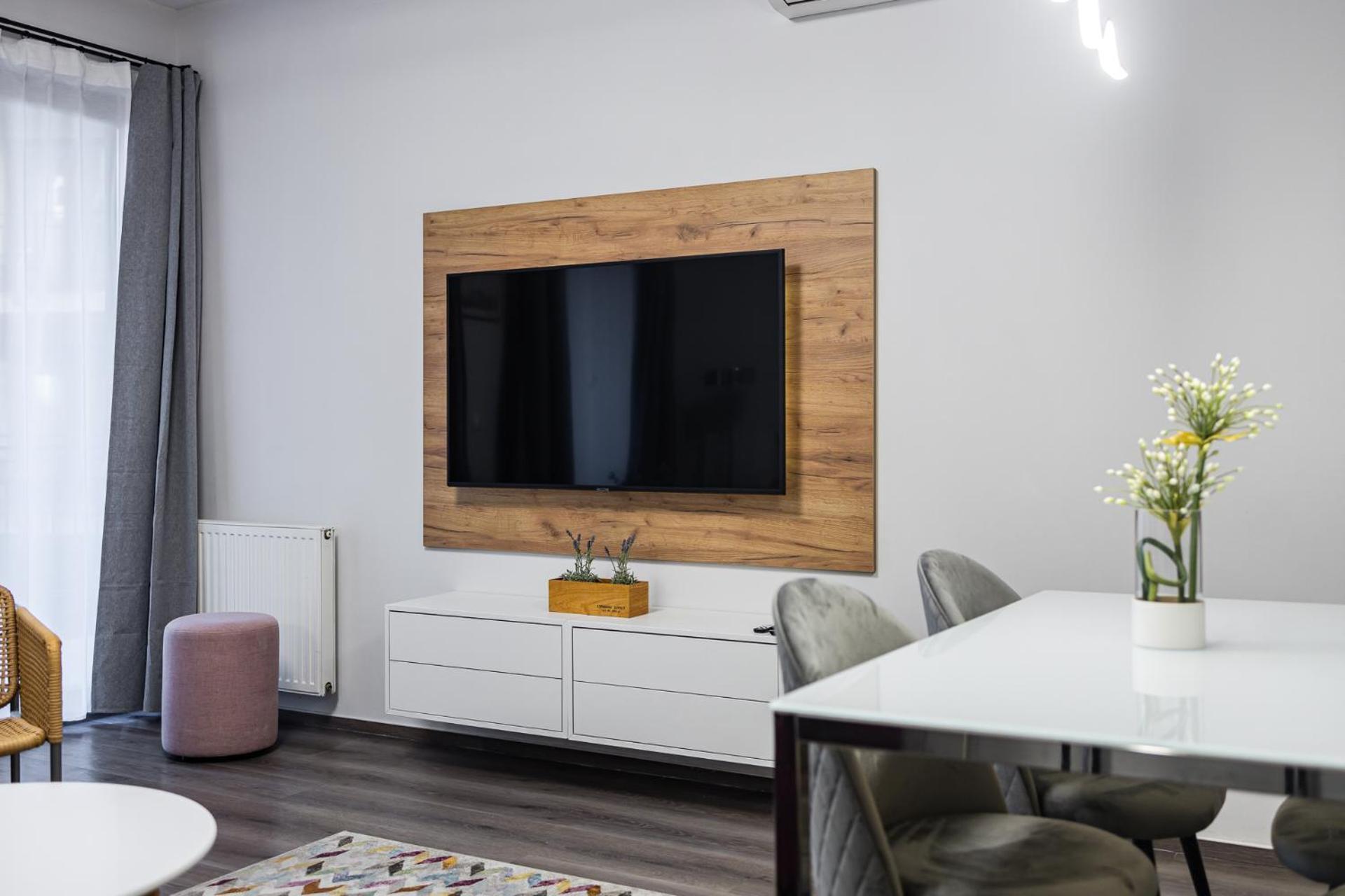 Venus - King Street V - Balcony Apartment *