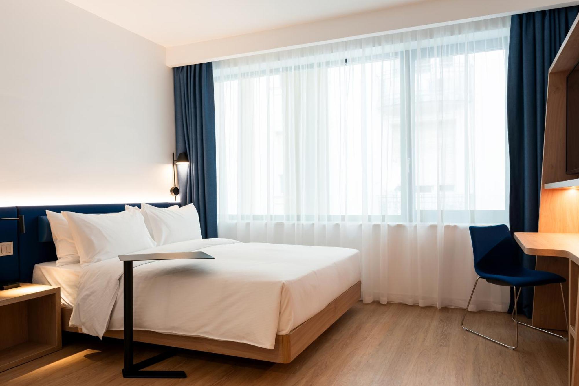 Hampton By Hilton Centre 3*