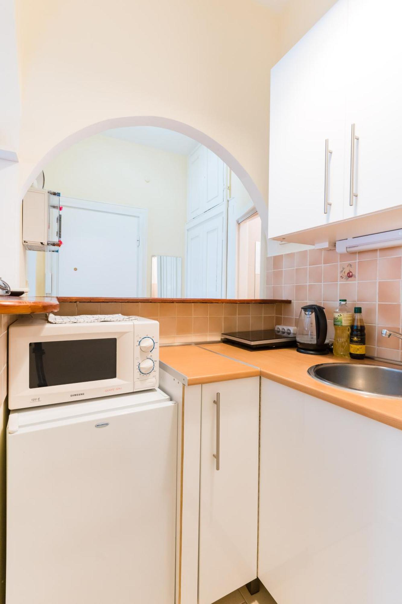 Apartamento Sunny With Balcony In Party District *