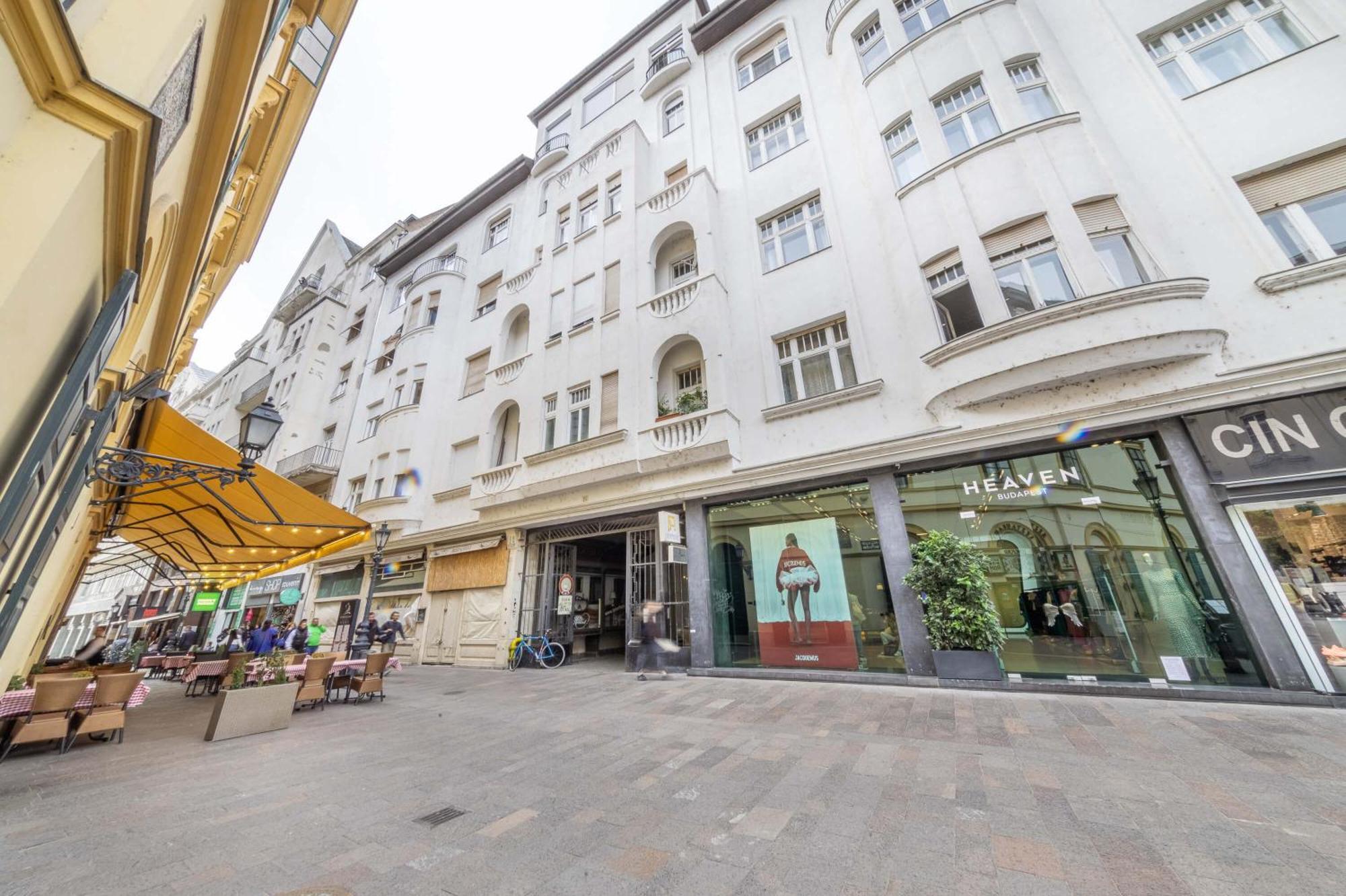 Js Modern Downtown Studios-self Check-in Budapest