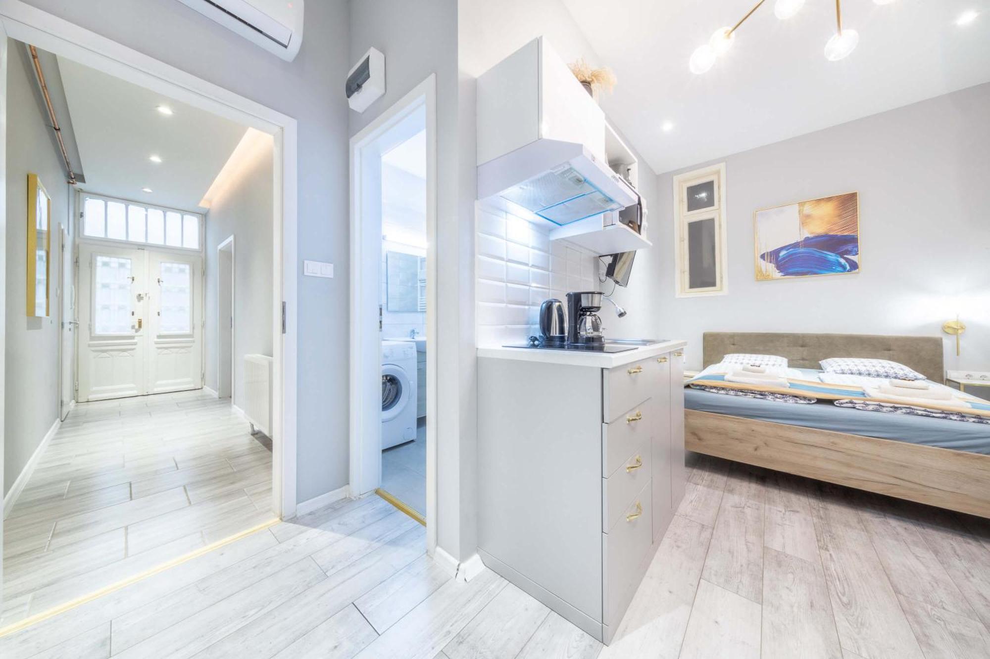 Apartamento Js Modern Downtown Studios-self Check-in *