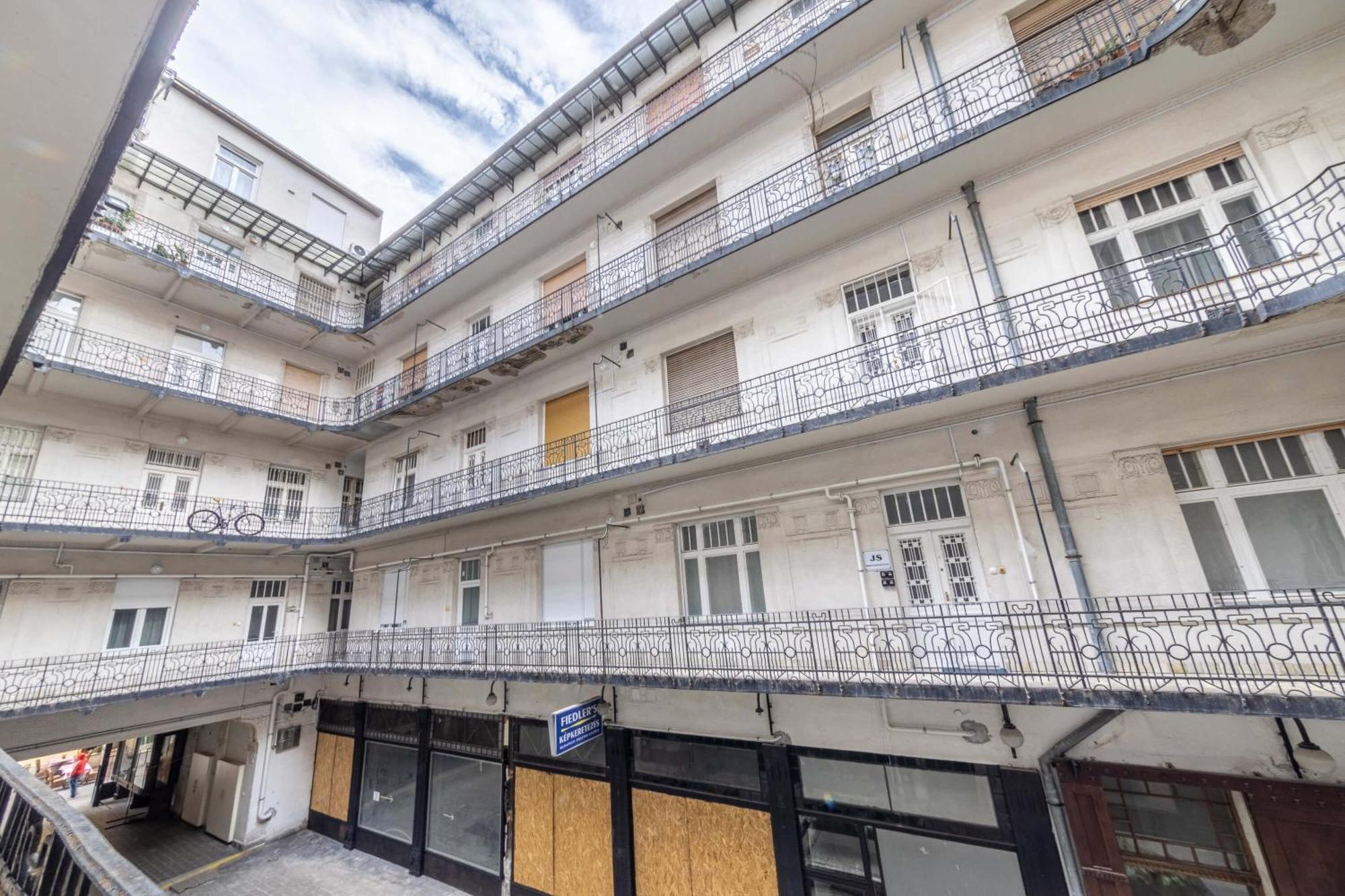 Apartamento Js Modern Downtown Studios-self Check-in *