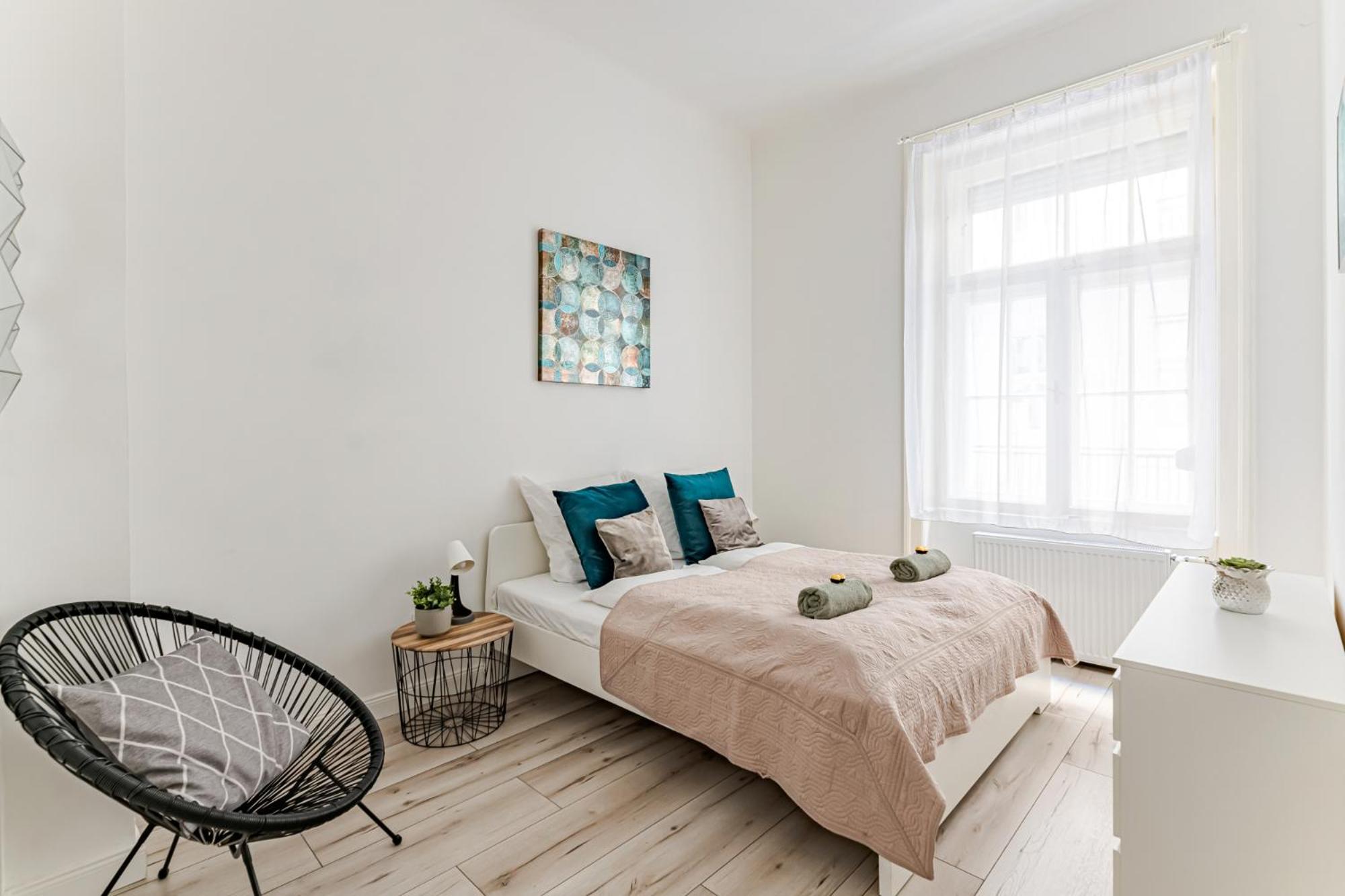 Danubegreen Bright Two Bedroom Near Margaret Island