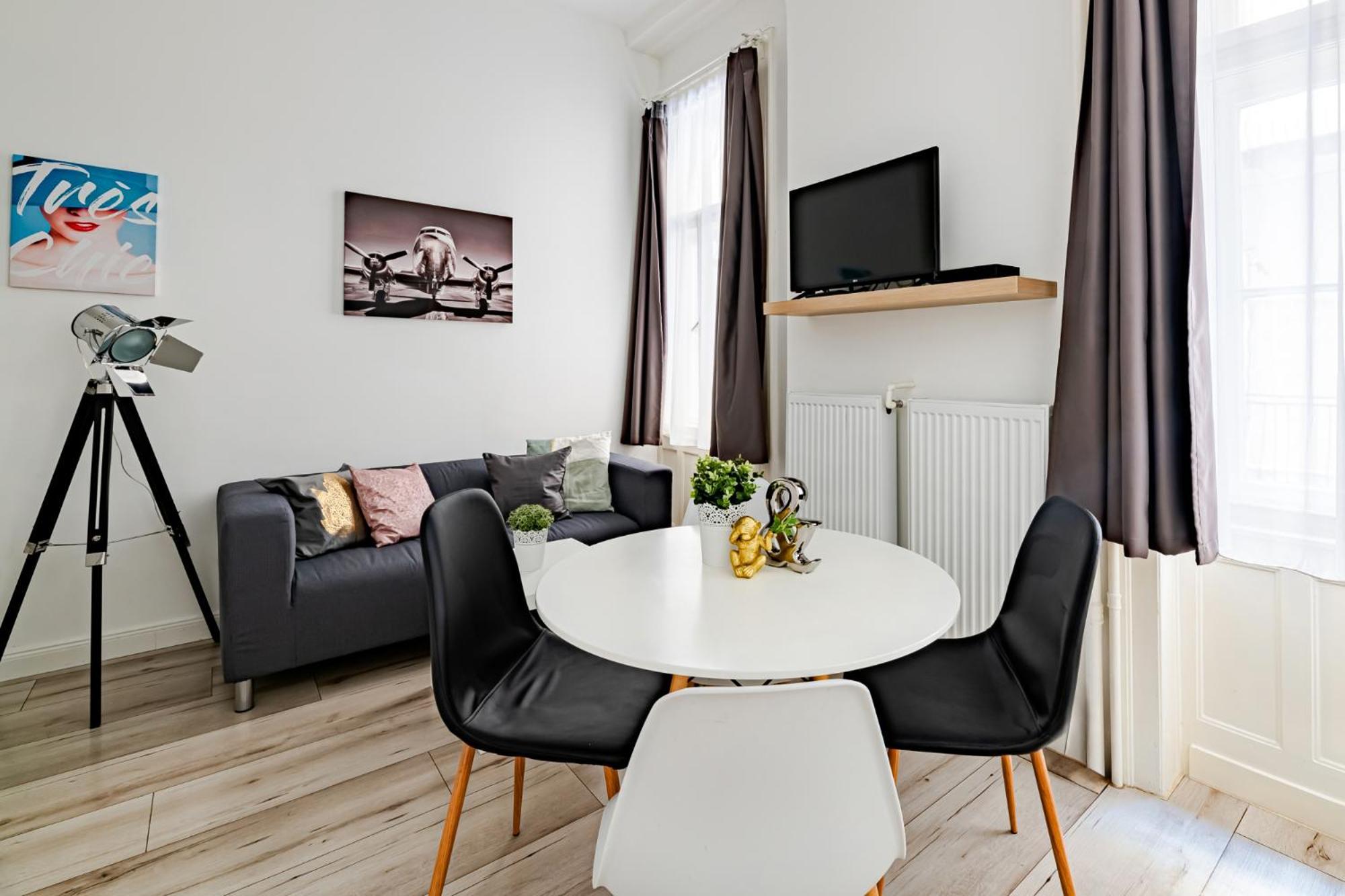 Danubegreen Bright Two Bedroom Near Margaret Island * Budapešť
