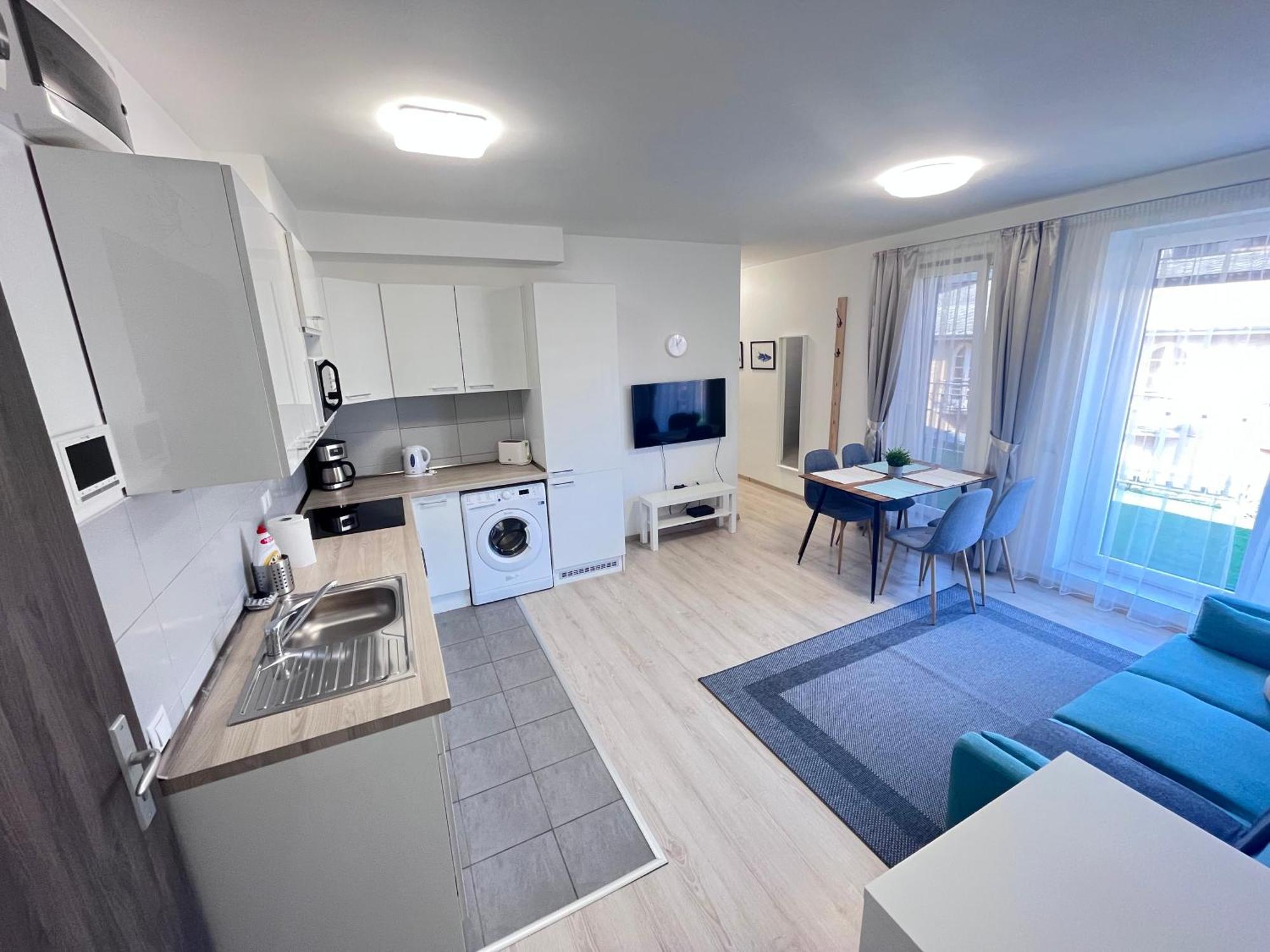 Downtown Residences Leo - Ac, Elevator, Terrace Apartment