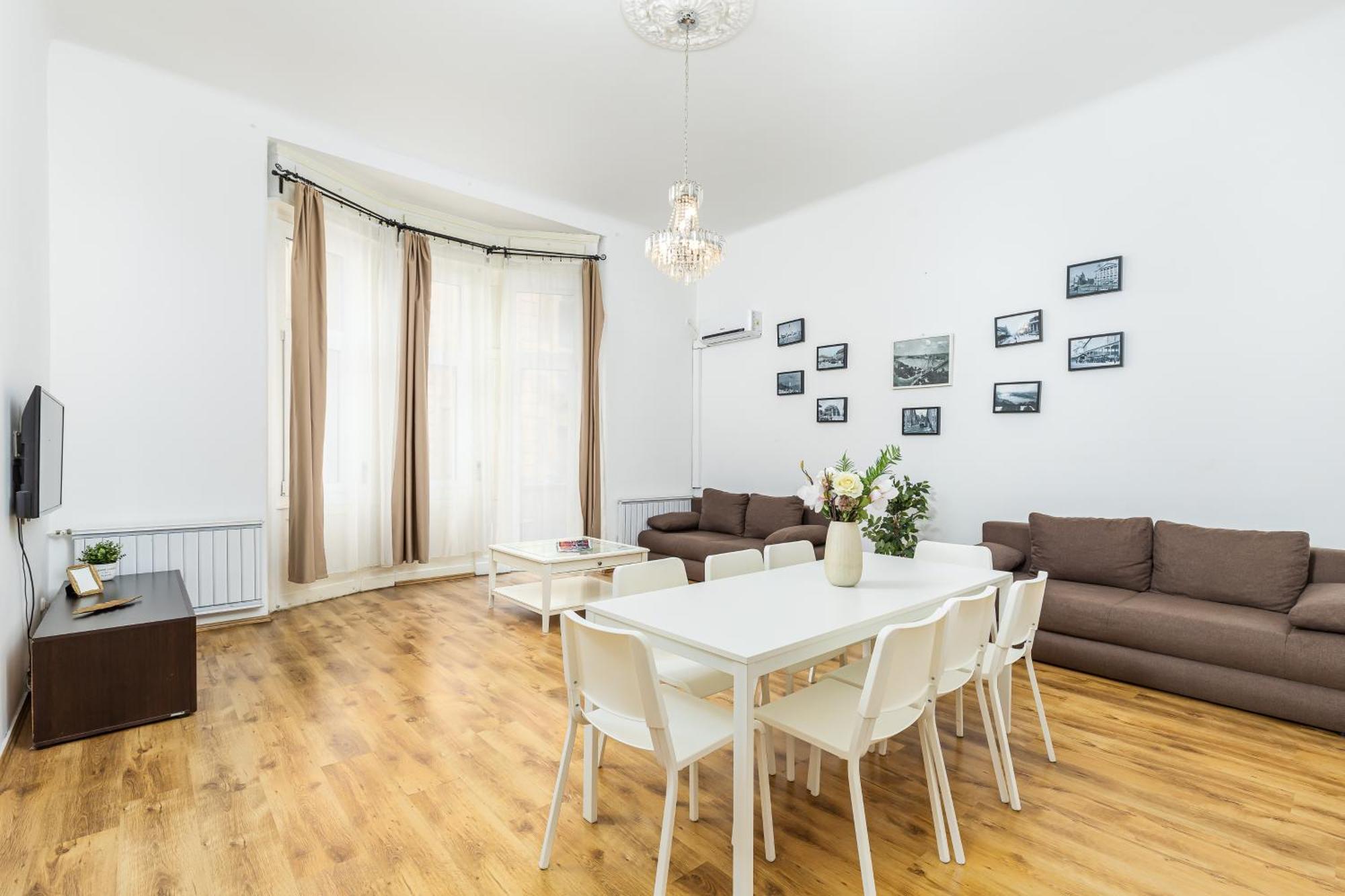 Apartamento Real Lovag