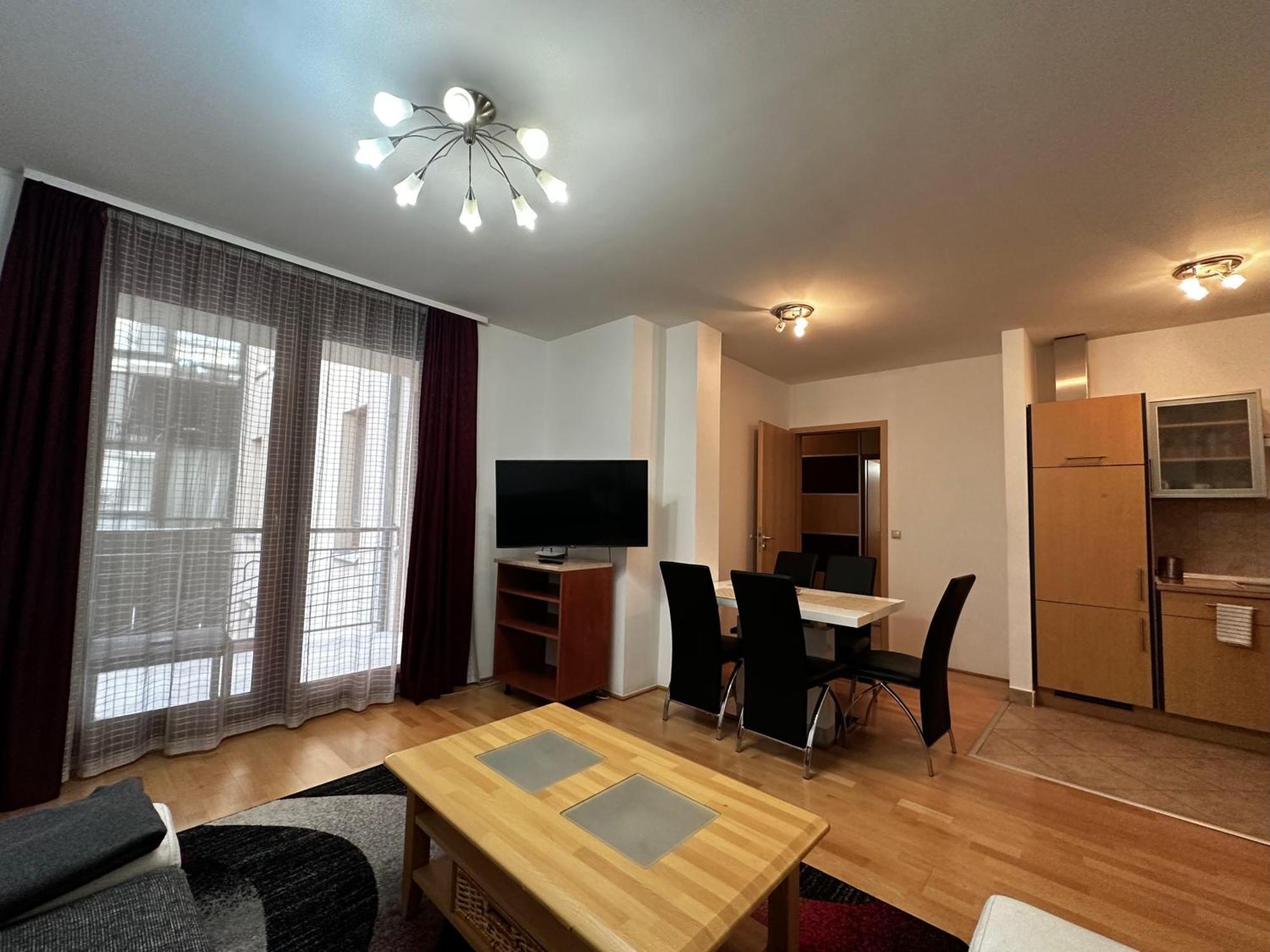 Leda Apartmán *