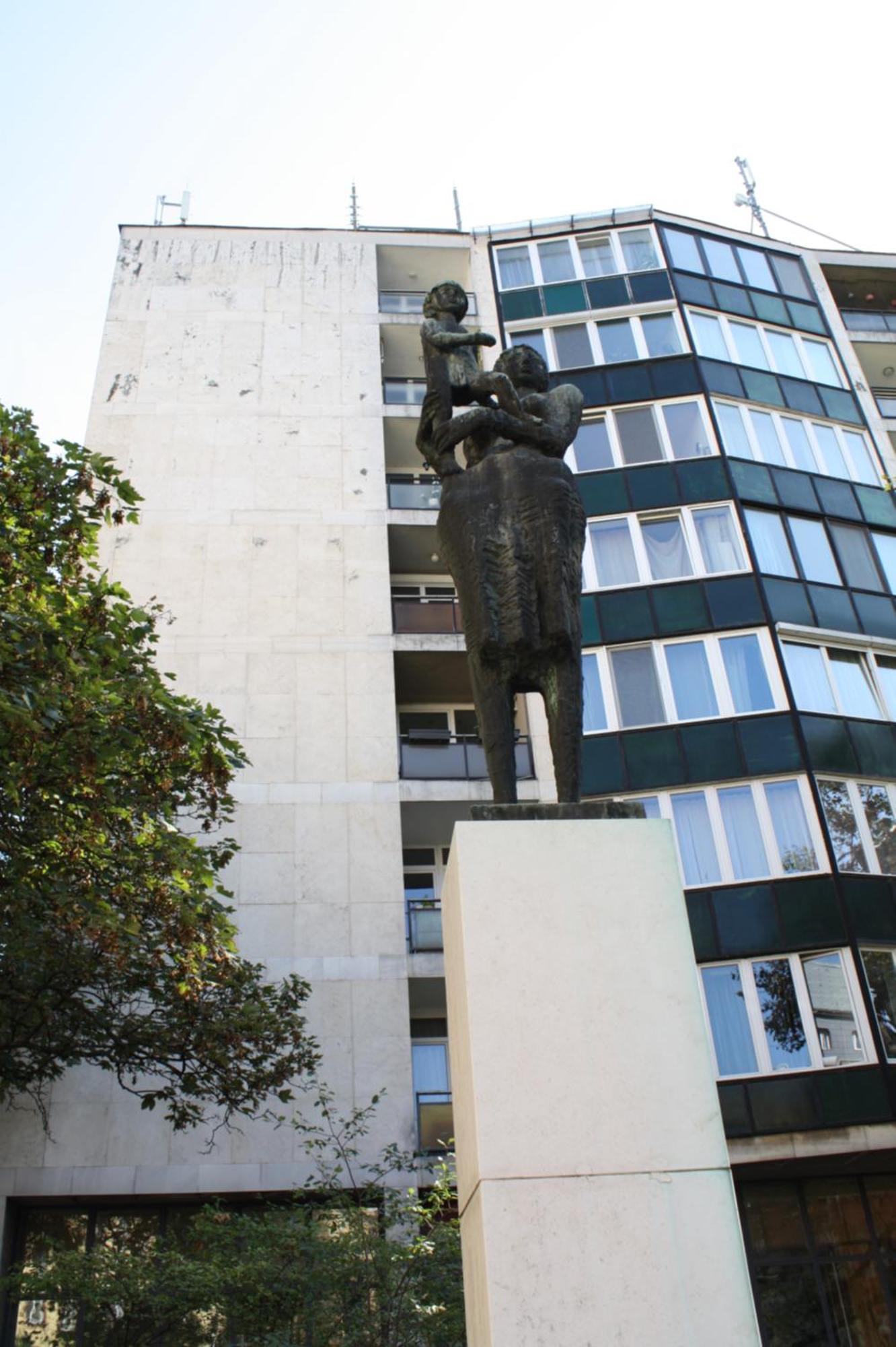 5 * Budapest