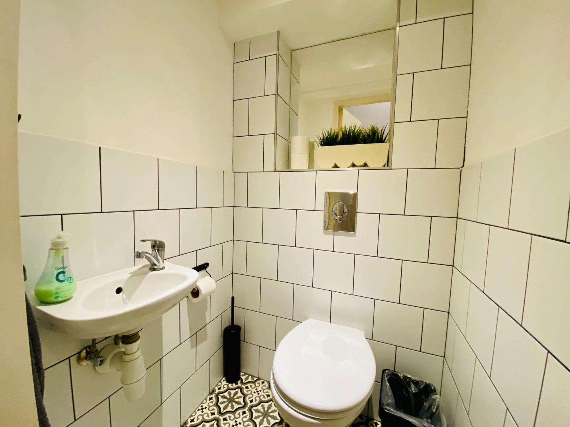 Apartamento Cozy Downtown 2br Ground Fl - Piano *
