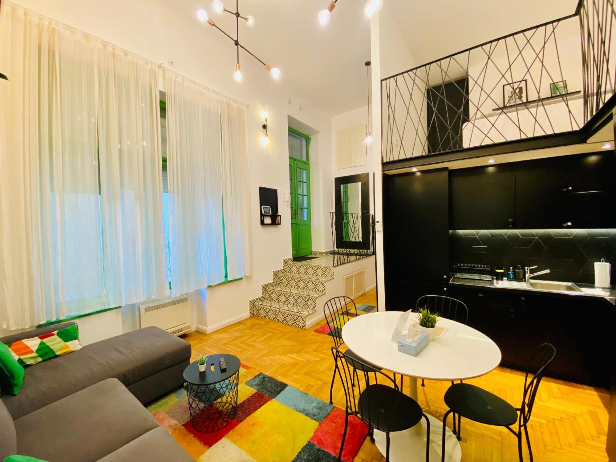 Cozy Downtown 2br Ground Fl - Piano Apartamento *