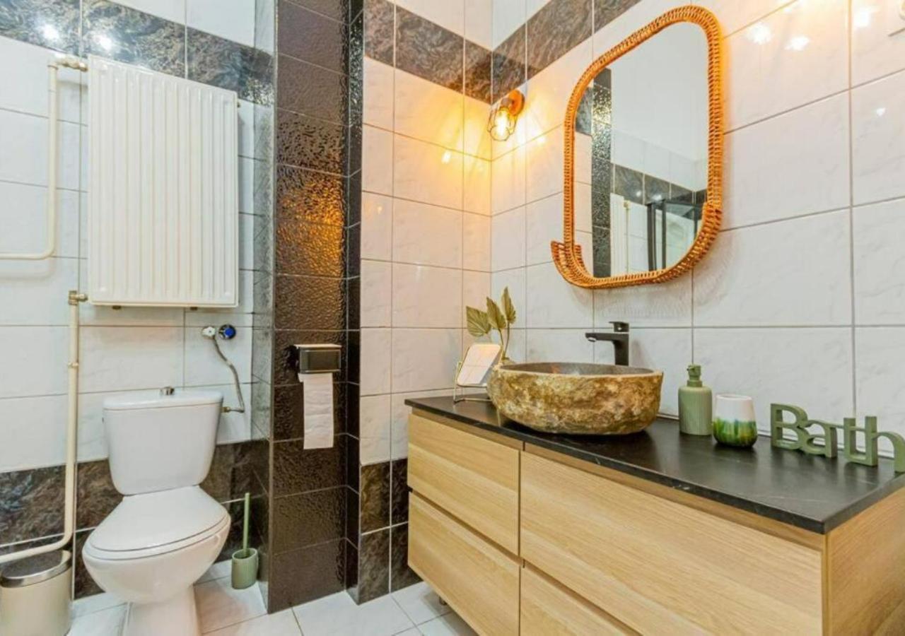 Apartment Luxury By The Famous Vaci Street