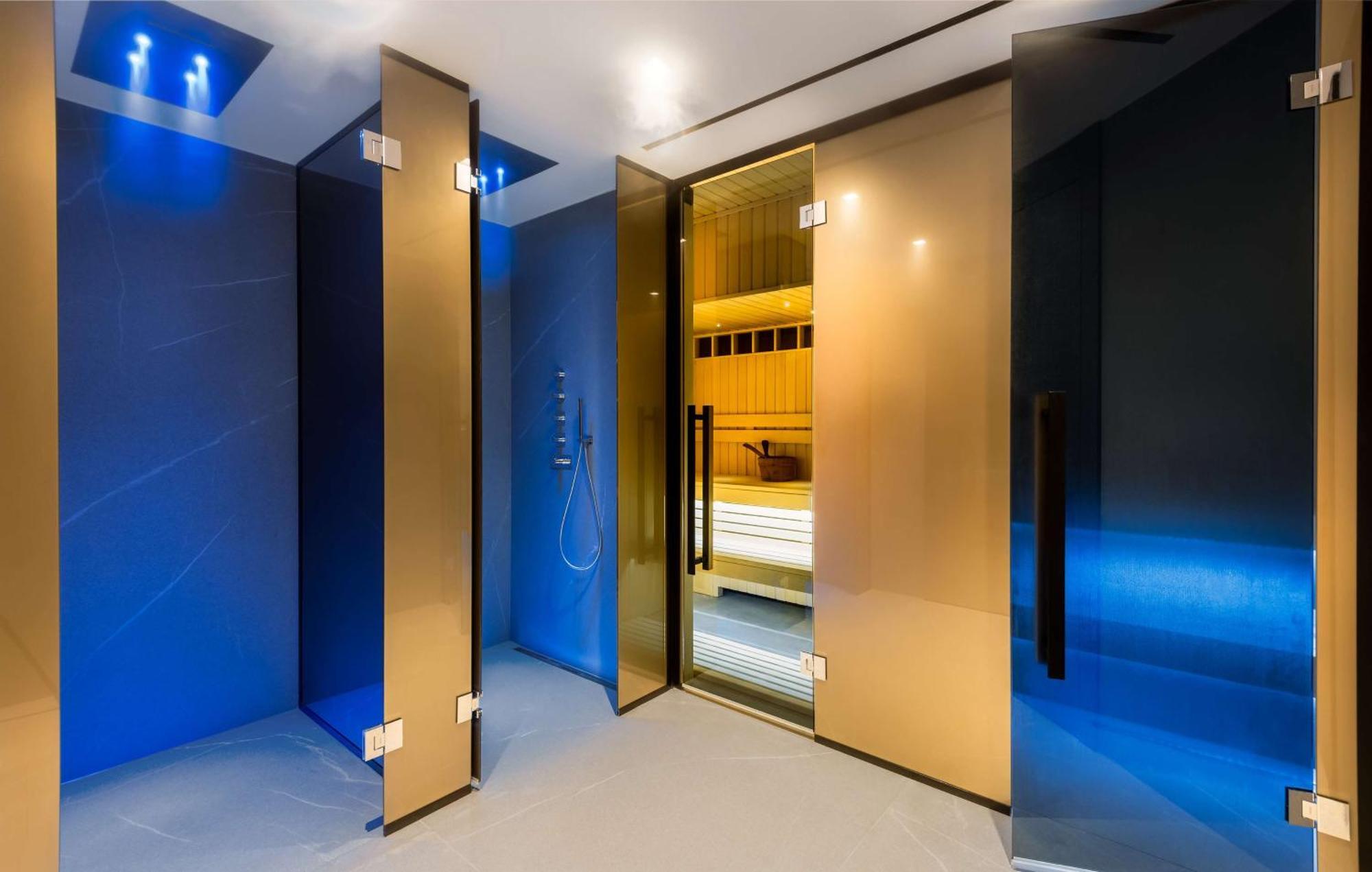 Park Plaza Hotel