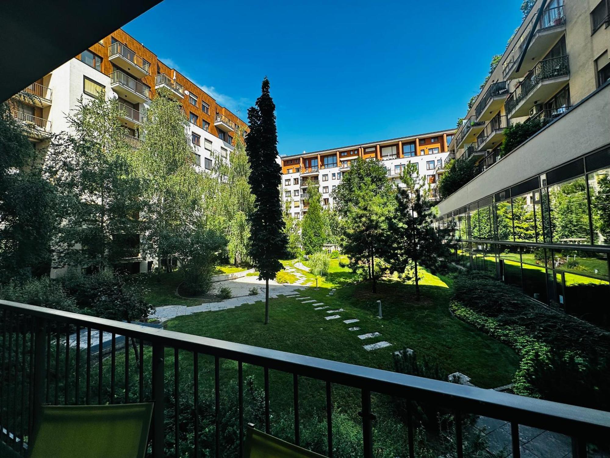 Zoe * Budapest