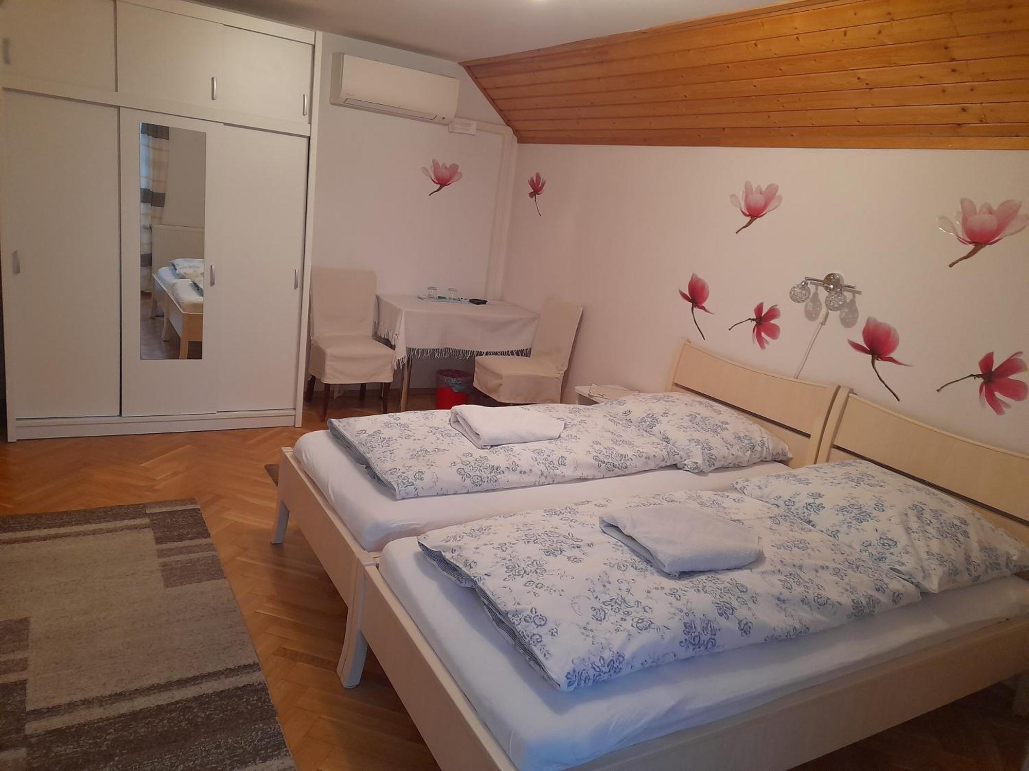 Pensionat Aranyeso Vendeghaz Csorbai 2*