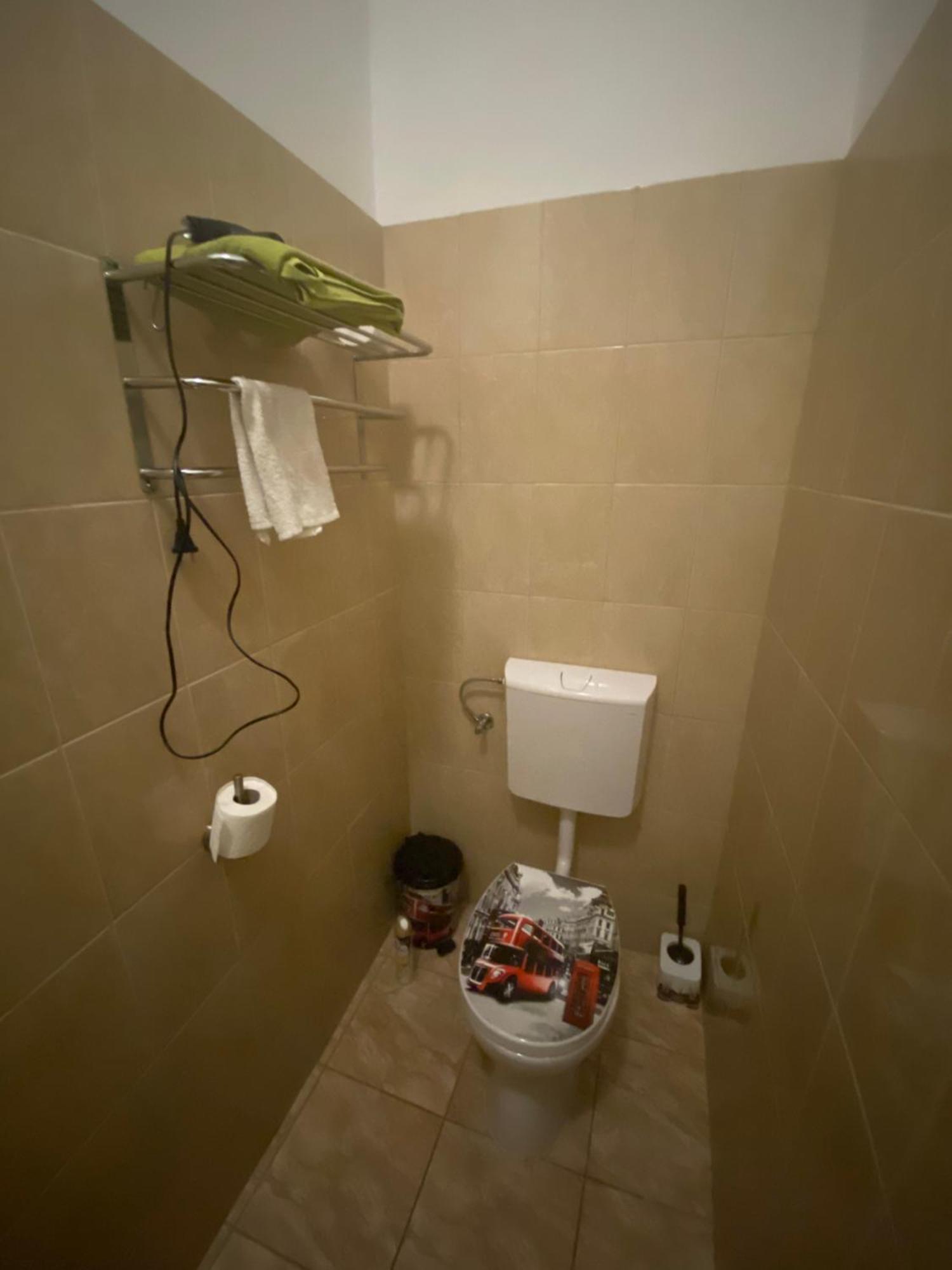 & And Center Apartment Budapest