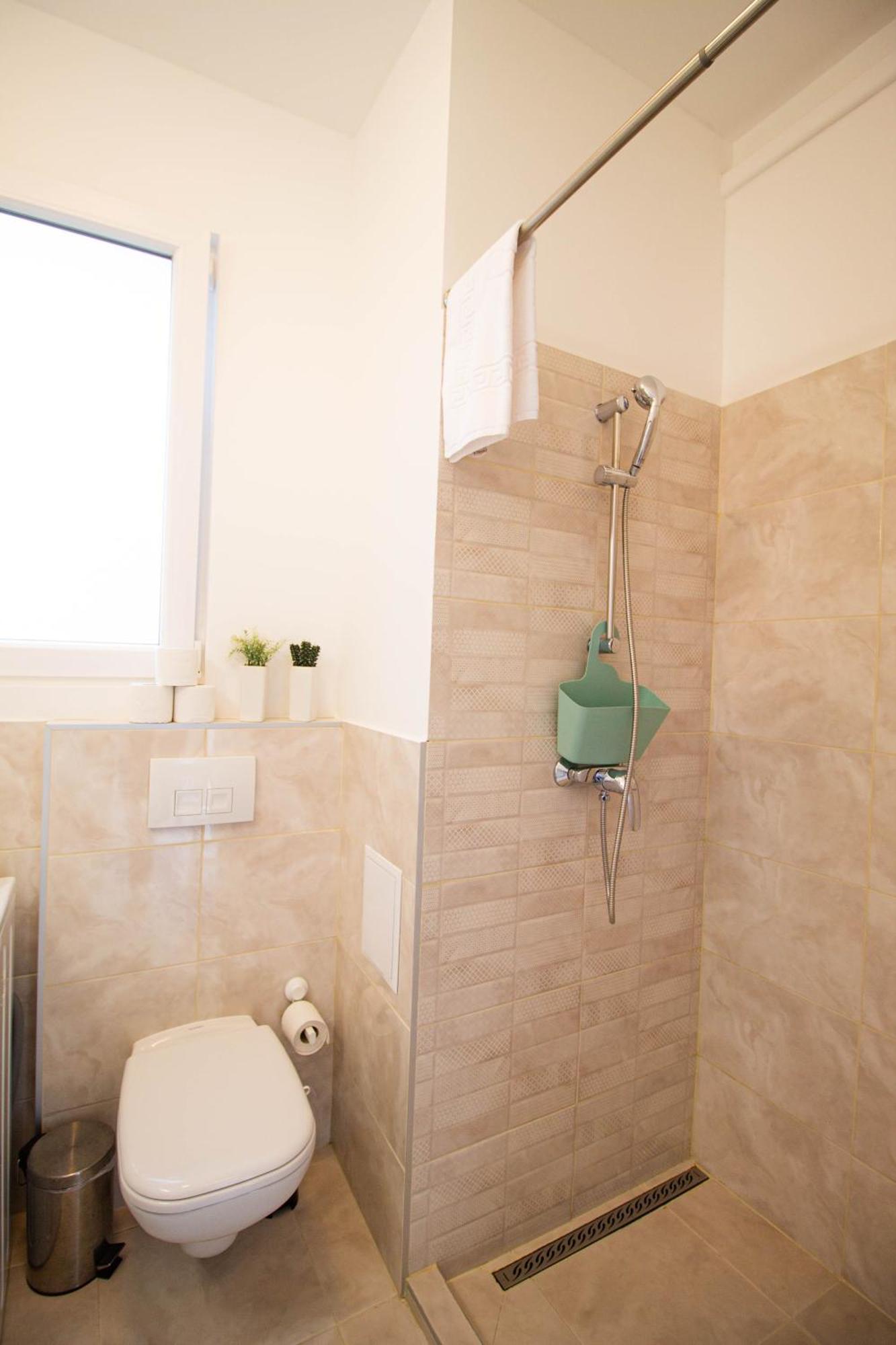 A Noble Way Apartment *