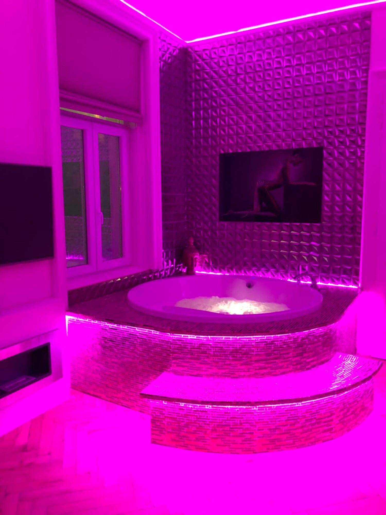 Eye Presidential With Jacuzzi & Sauna Budapešť