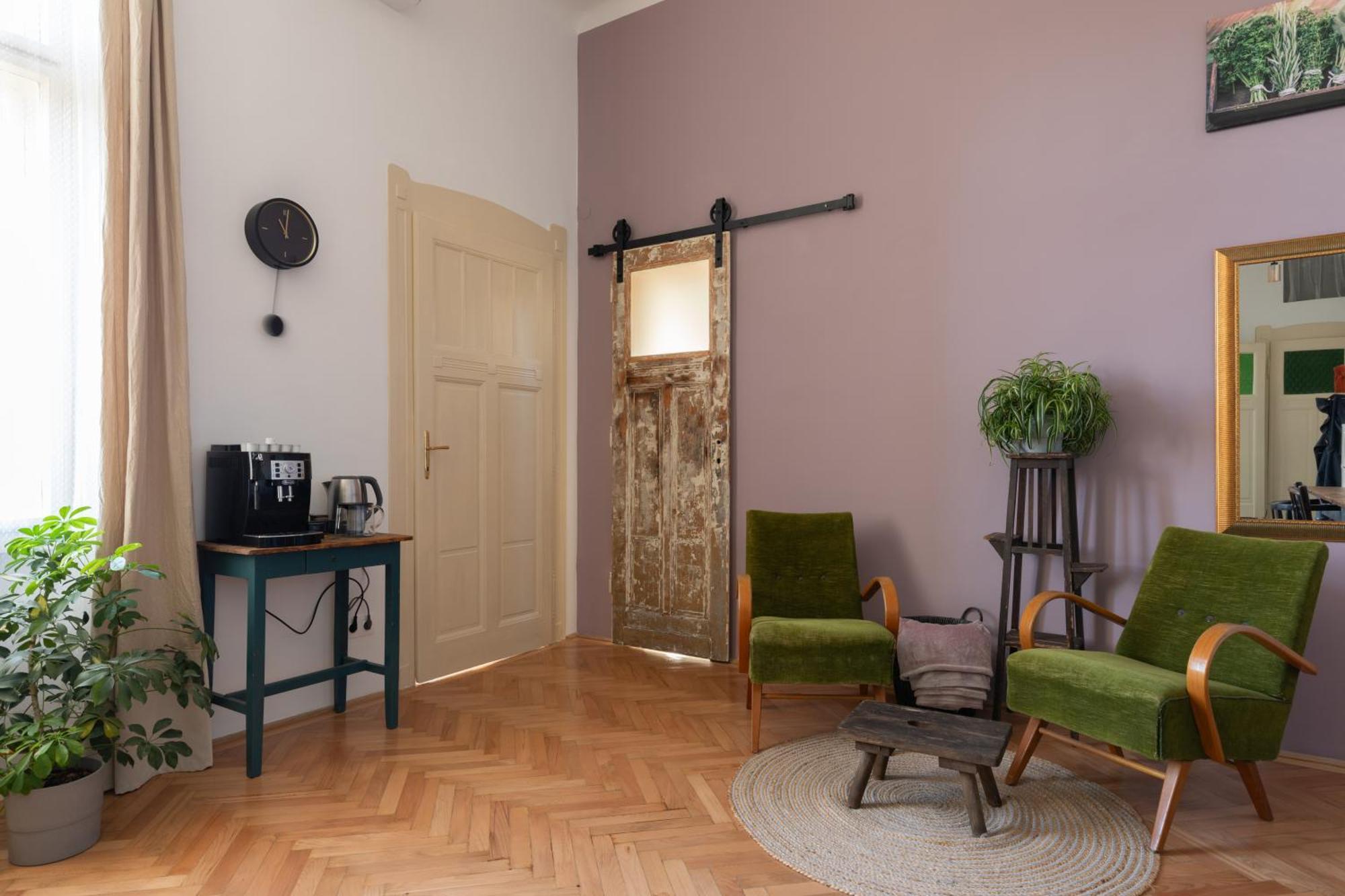 After Eight Apartamento Budapest