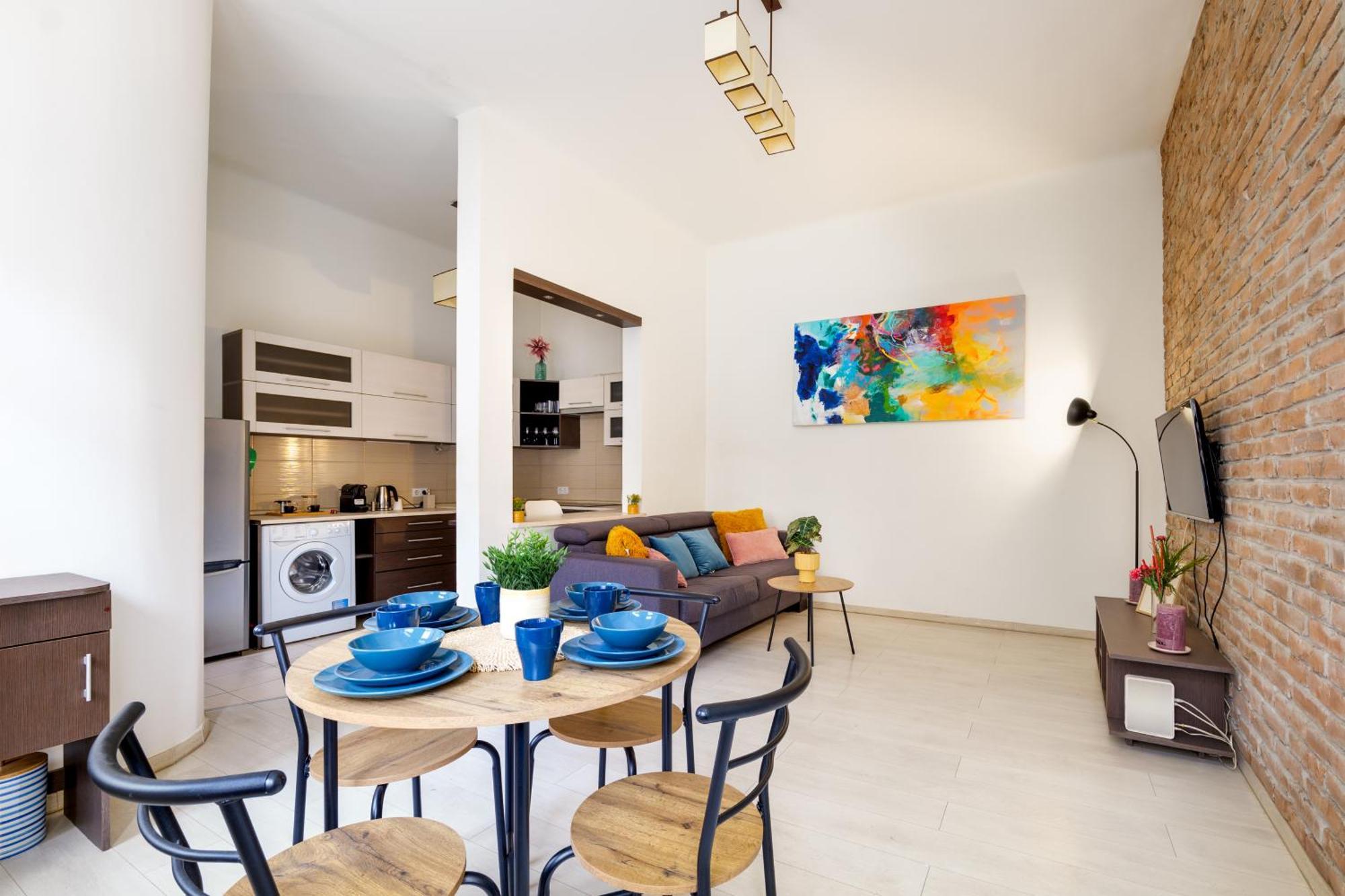 Not Work Pm N Apartment Budapest