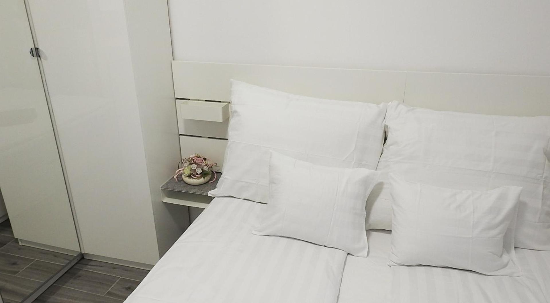 Paskal Rose Luxury Penthouse With Free Parking