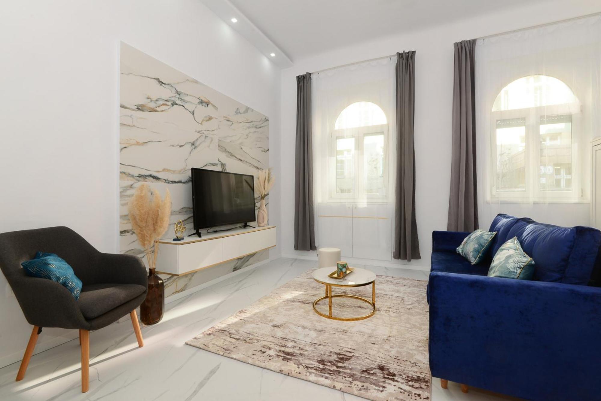Apartamento White & Gold