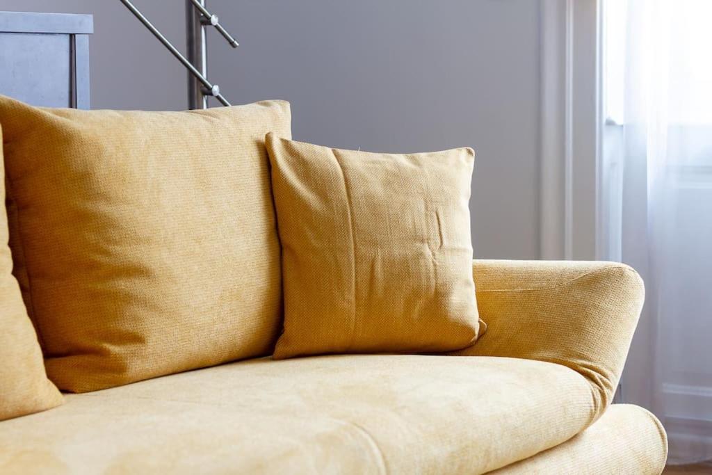 Bright Design Riverside By Nw Apartment *