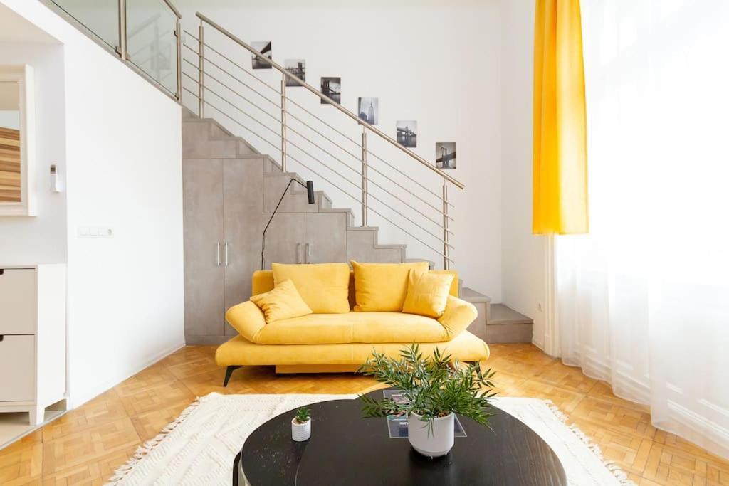 Apartment Bright Design Riverside By Nw
