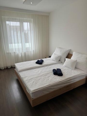 Lux Cordia With Free Parking Apartman *