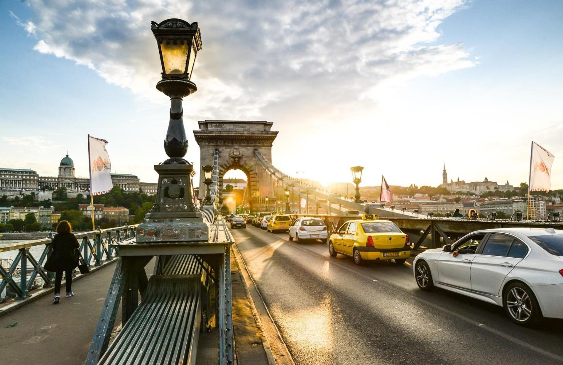 Aparthotel Gellerico Deak Square Budapest