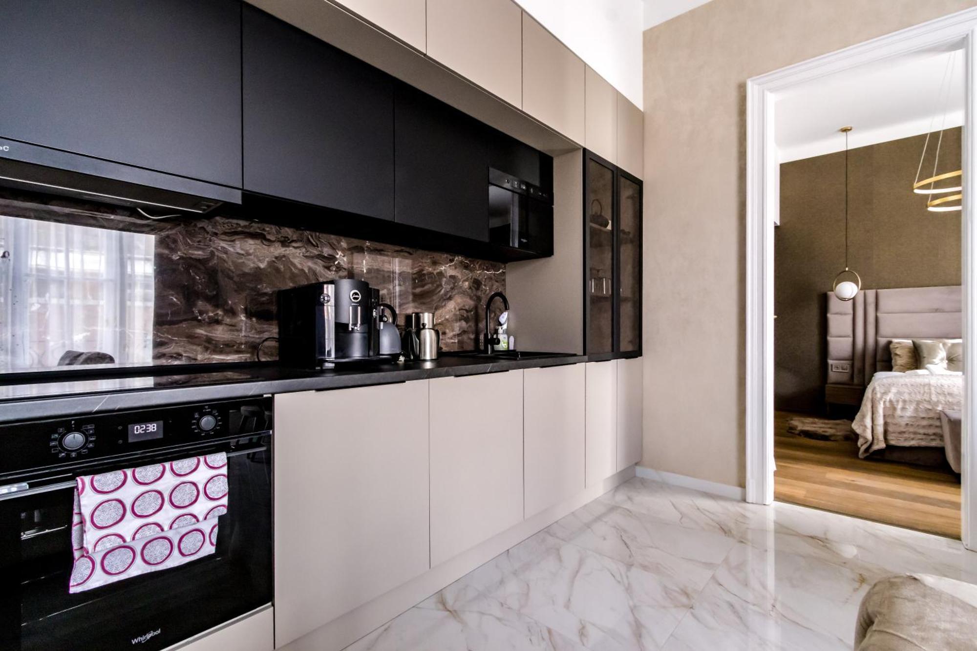 N16 Deluxe Appartamento Budapest