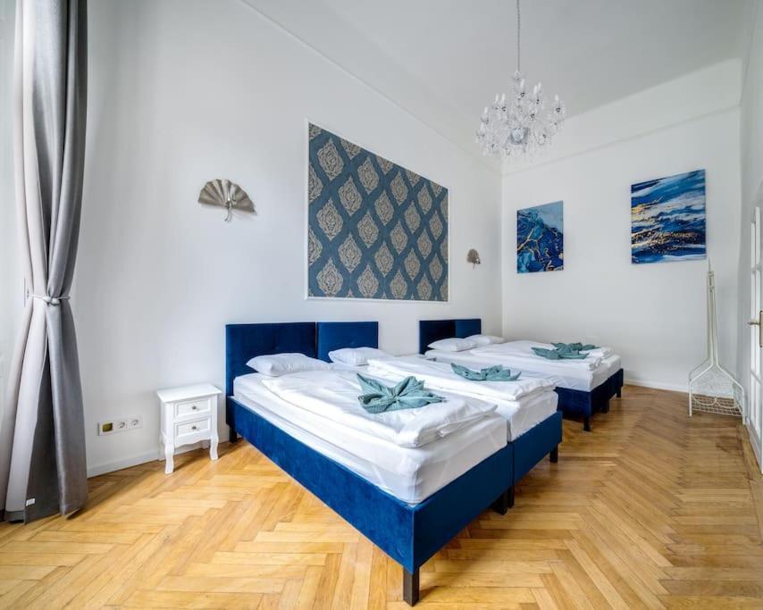 Andrassy Grandeur With Indoor Parking Appartement *