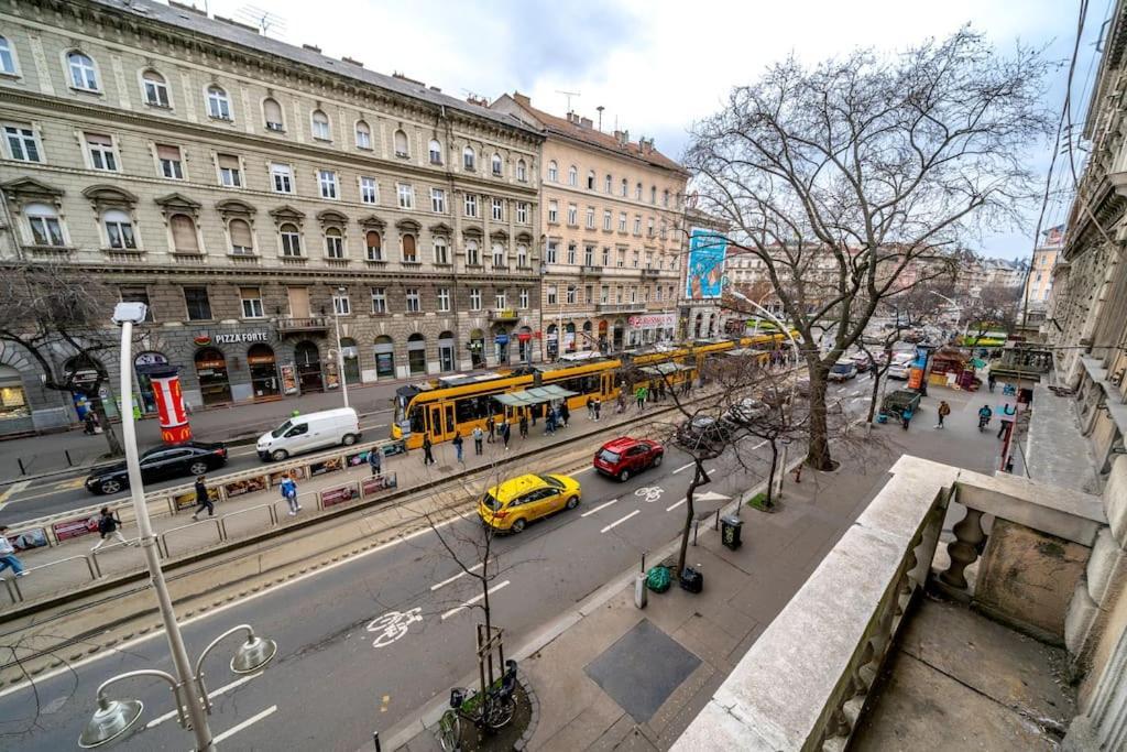 Andrassy Grandeur With Indoor Parking * Boedapest