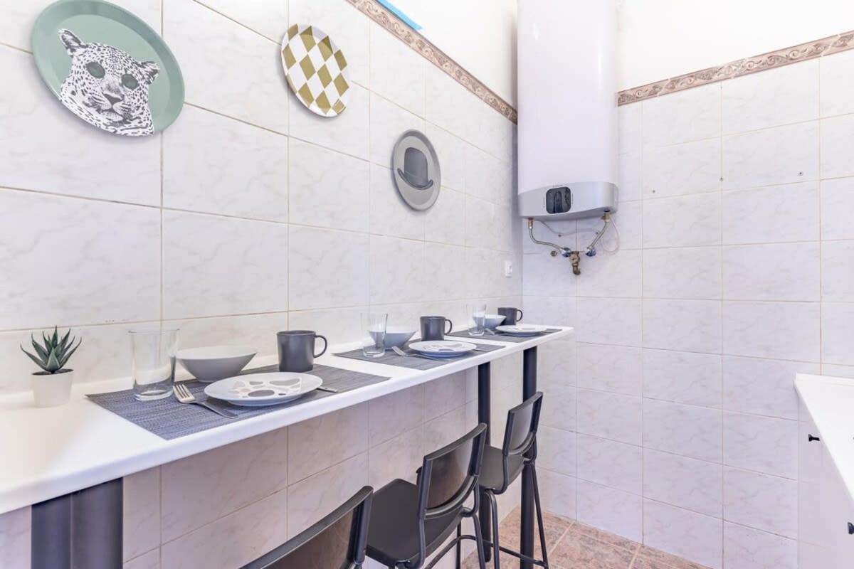 Lägenhet Ultra Modern For 3 Guests
