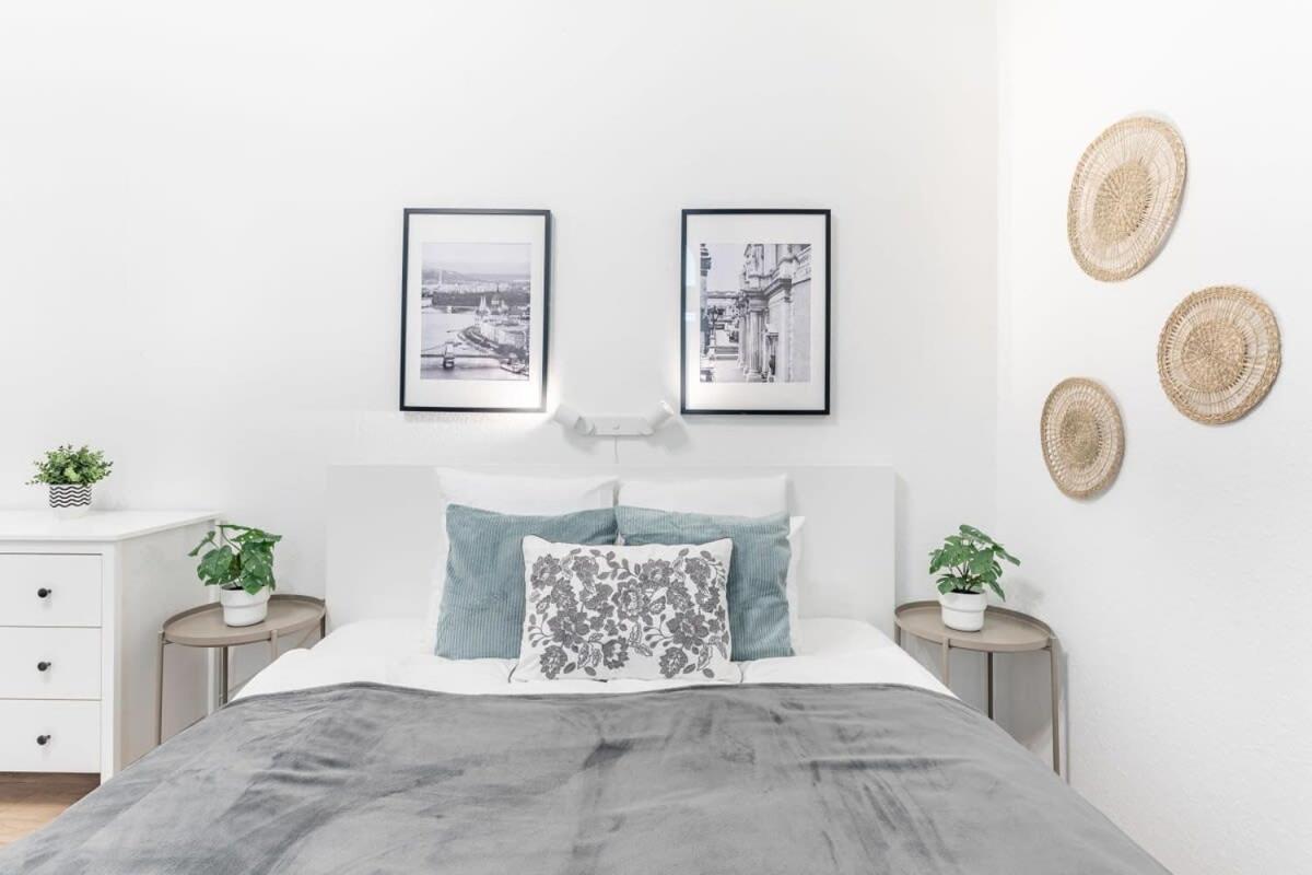 Ultra Modern For 3 Guests * Budapest