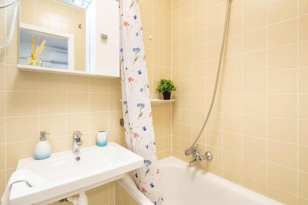 Apartamento Convenient 2-room