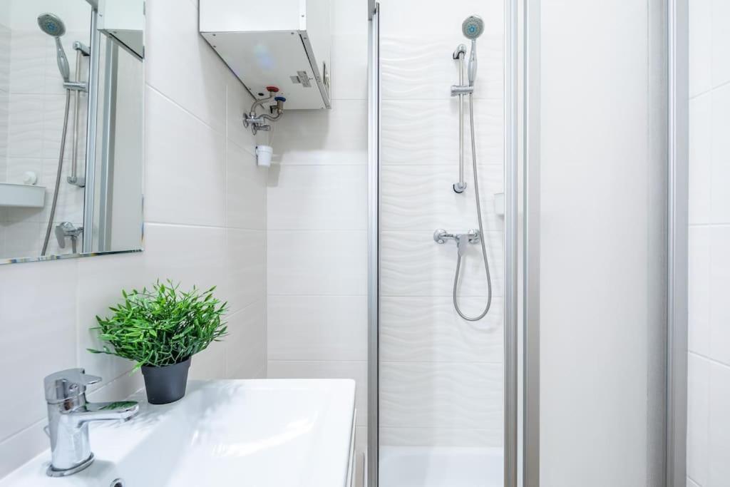 Cityscape Budget Theresa Apartment Budapest