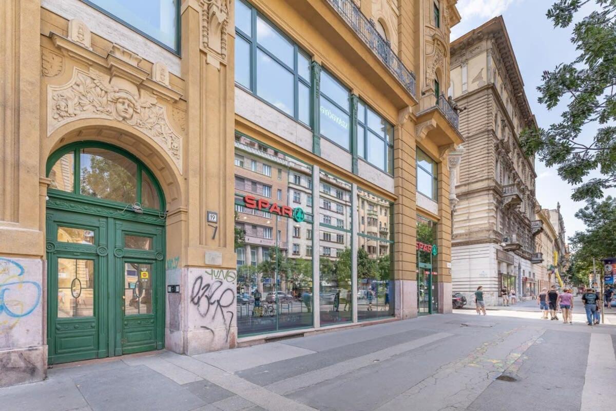 Lägenhet Ultra Modern For 3 Guests Budapest