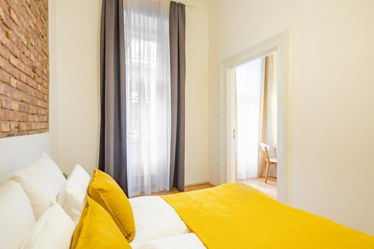Quiet Comfort - Buda Apartman
