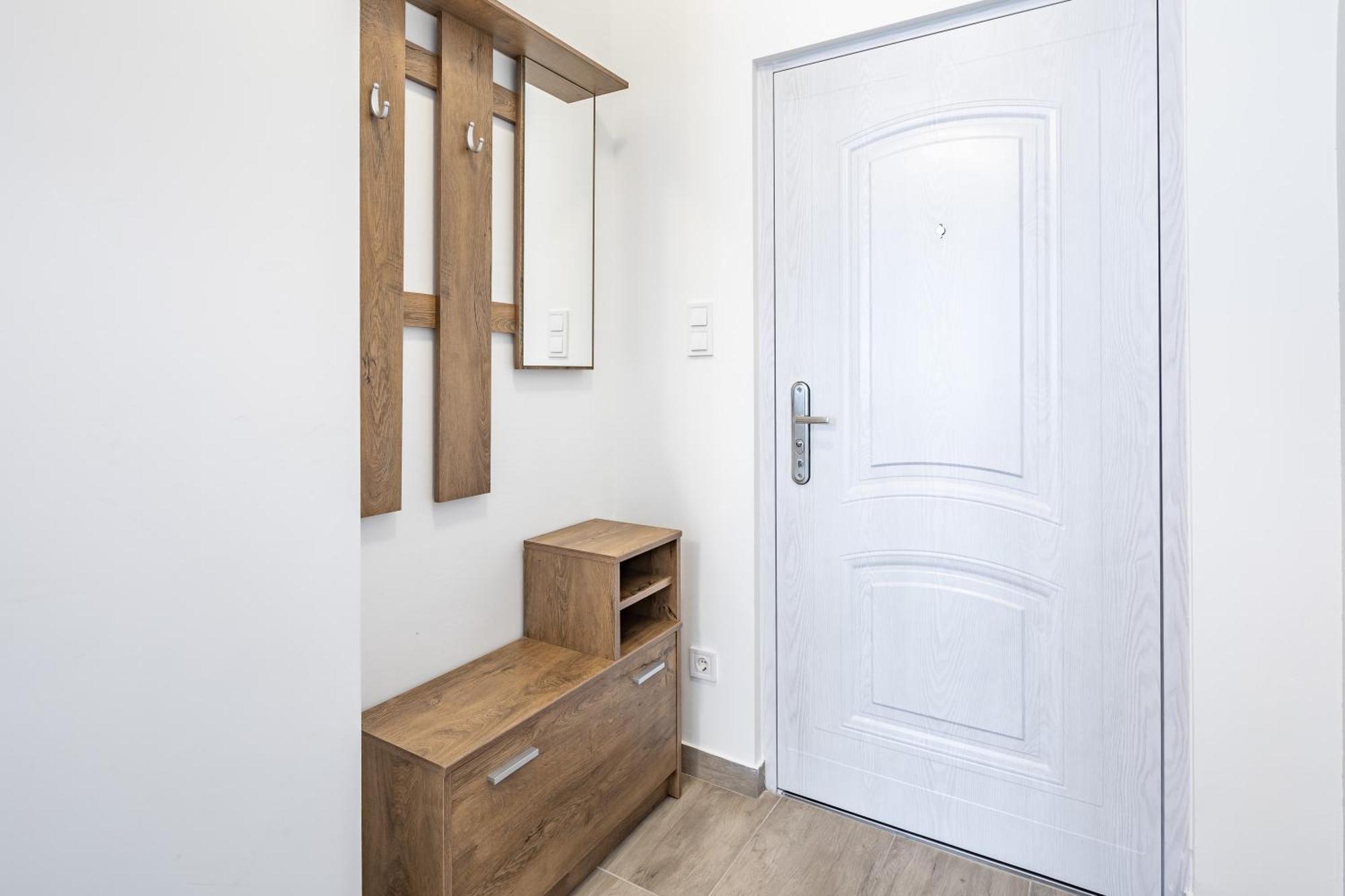 And Homey With Good Transport Link Apartment Budapest
