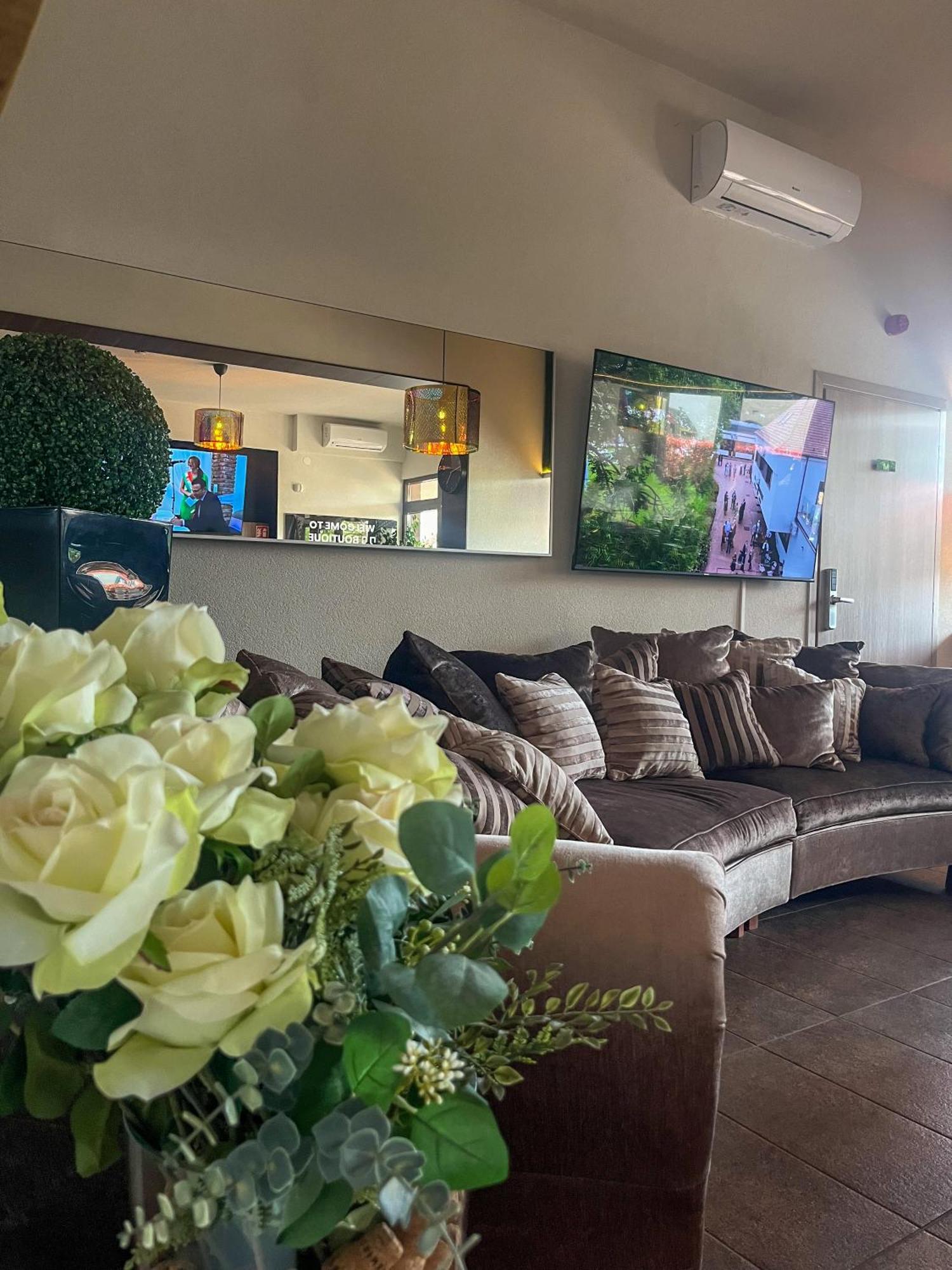 Boutique & Event Center Hotell