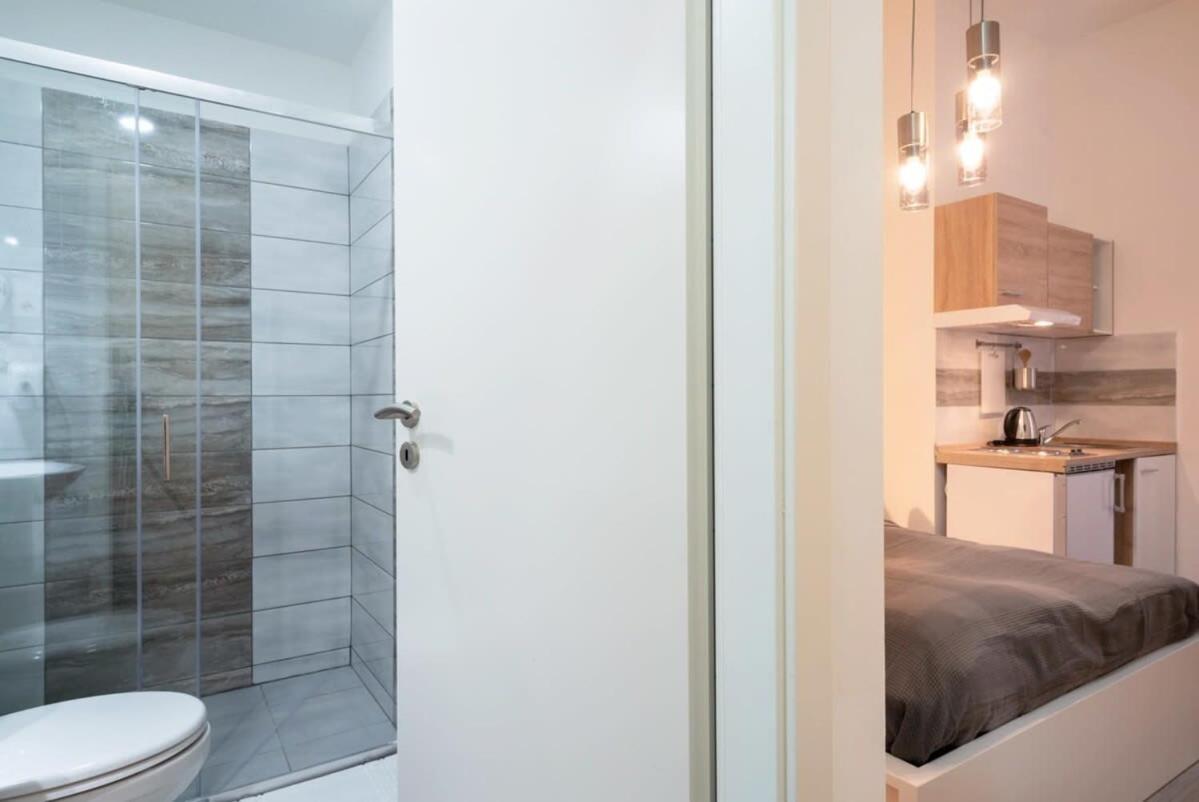 New Comfy At Convenient Location Apartamento