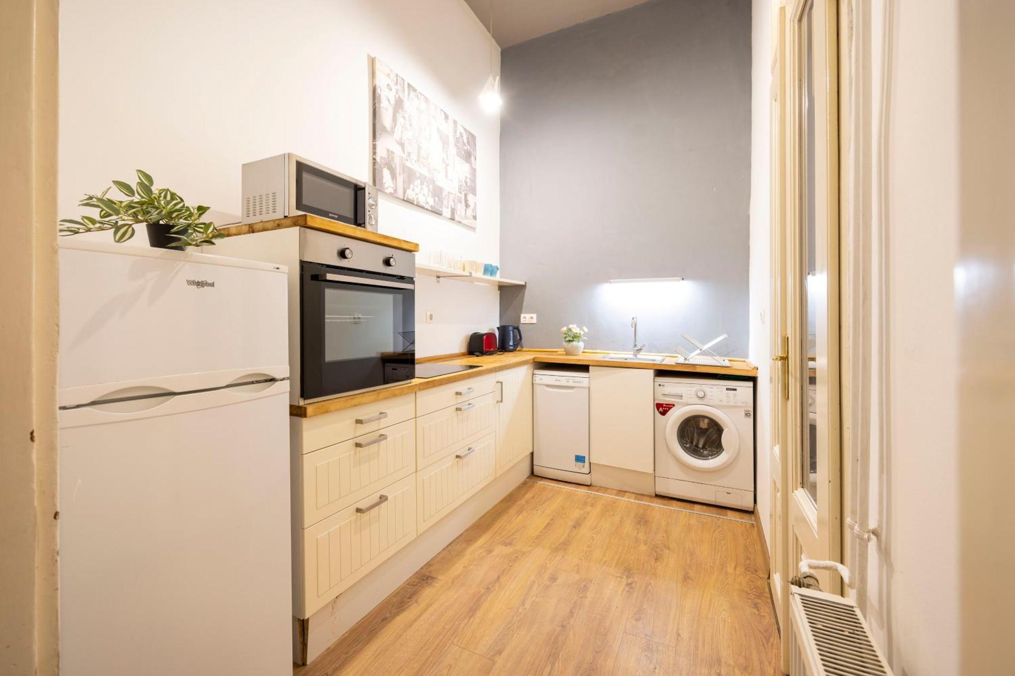 Apartman Cozy & Nostalgic Style In The Center Budapest