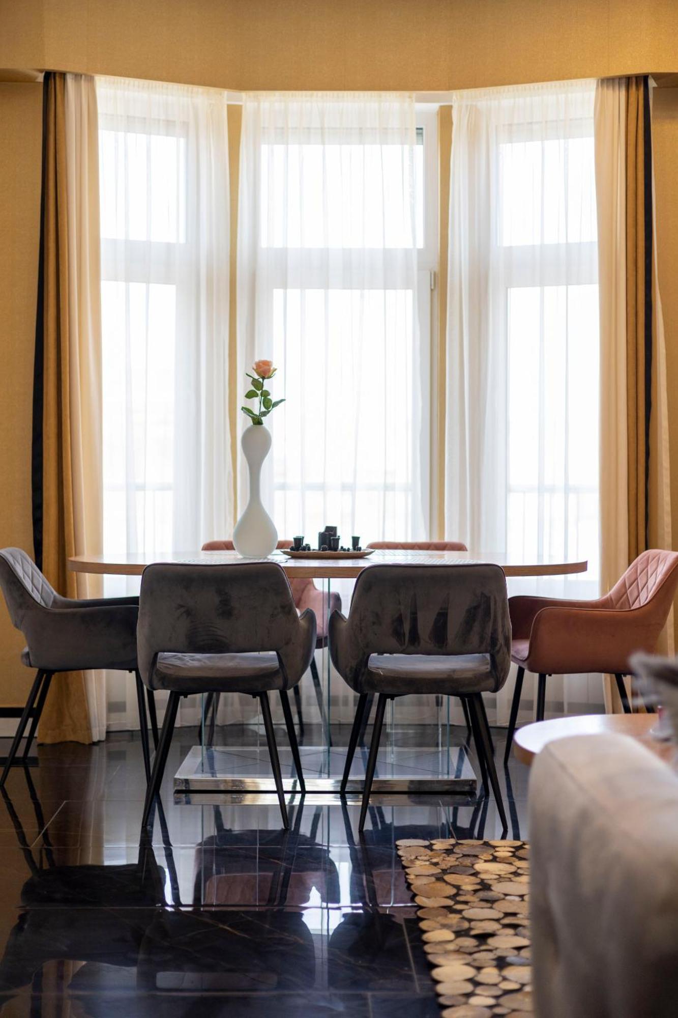 Luxury Royal By Prestige Homes * Budapeszt